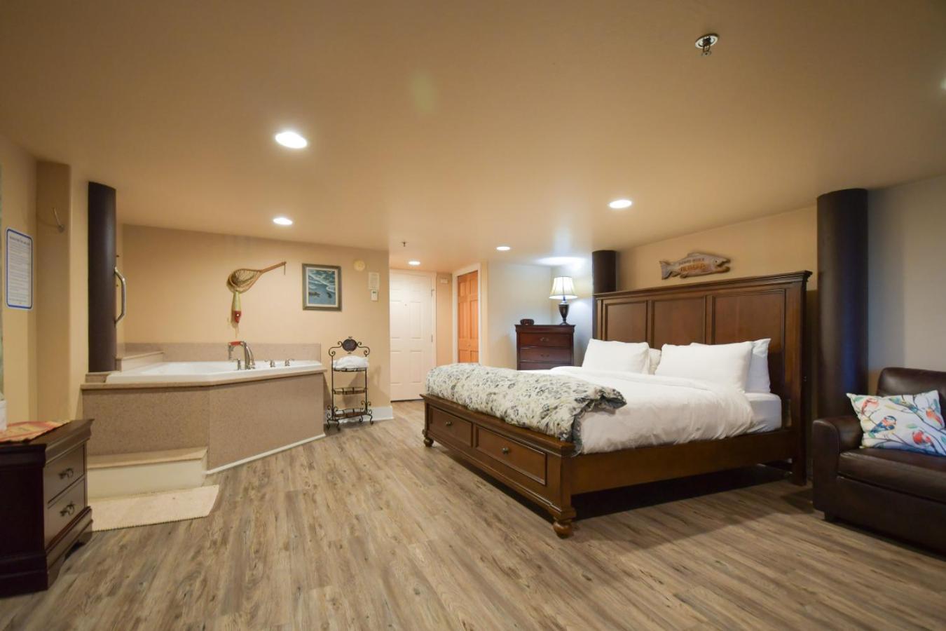 Lakeshore Lodging Lodge 609