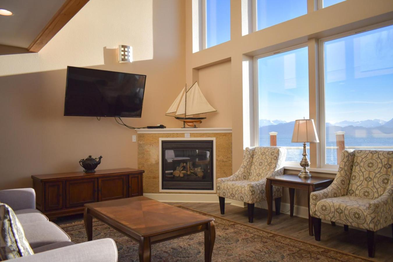 Lakeshore Lodging Lodge 710