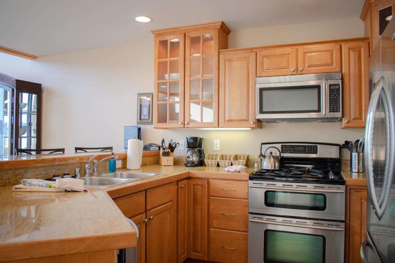 Lakeshore Lodging Lodge 710