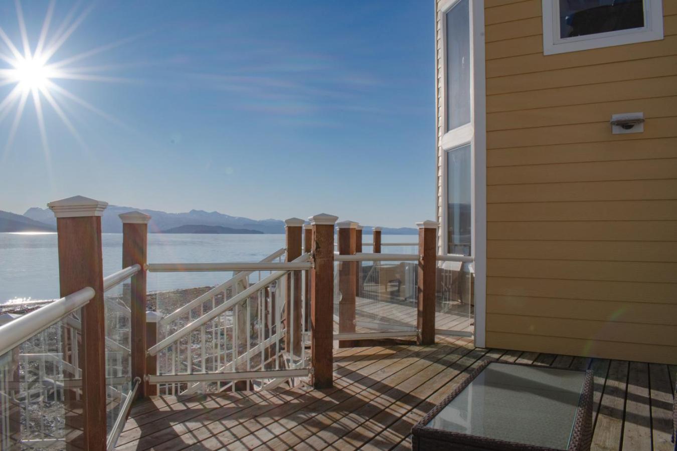 Lakeshore Lodging Lodge 710