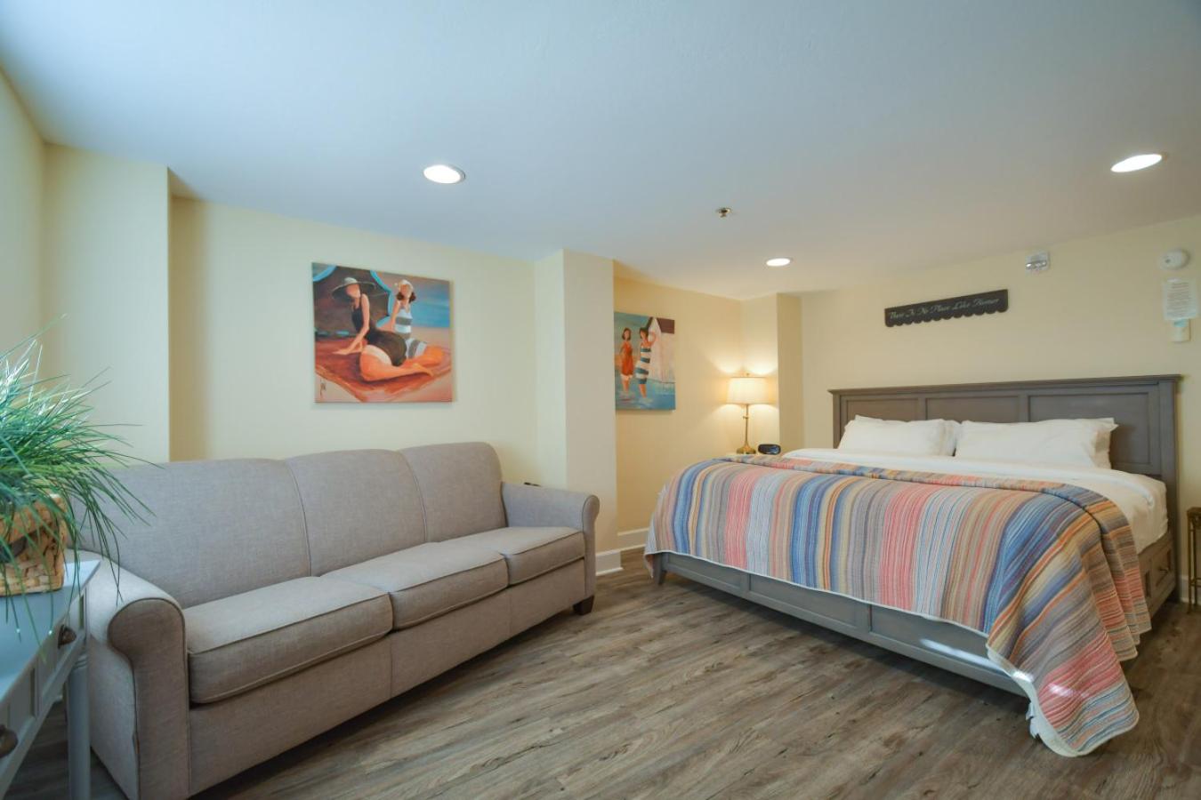 Lakeshore Lodging Lodge 611