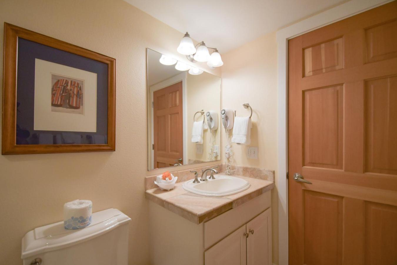 Lakeshore Lodging Lodge 611