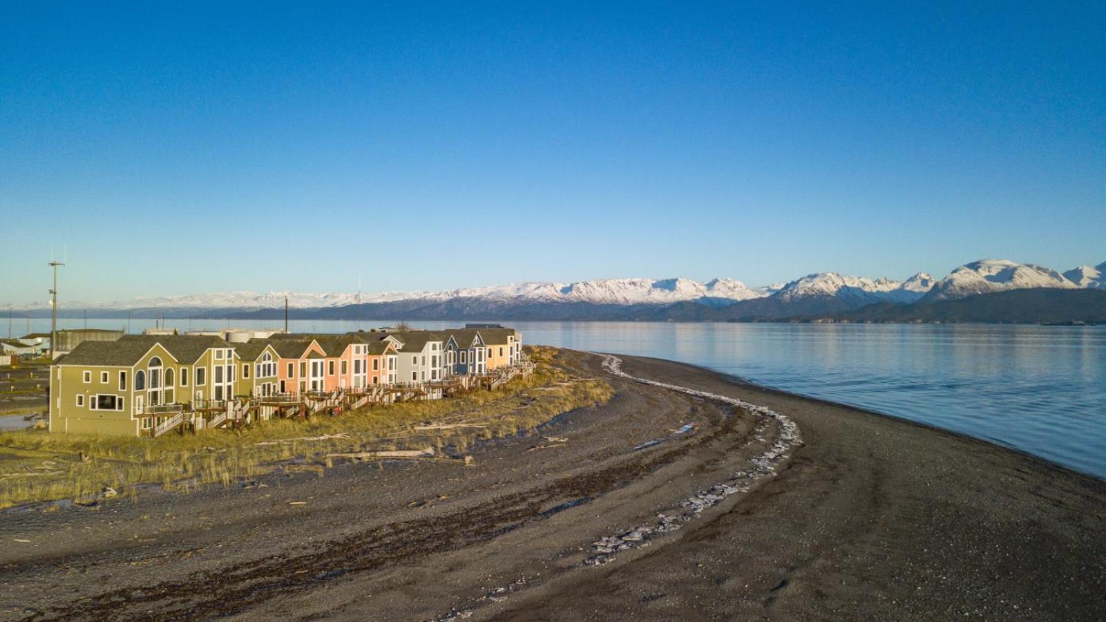 Lakeshore Lodging Lodge 611