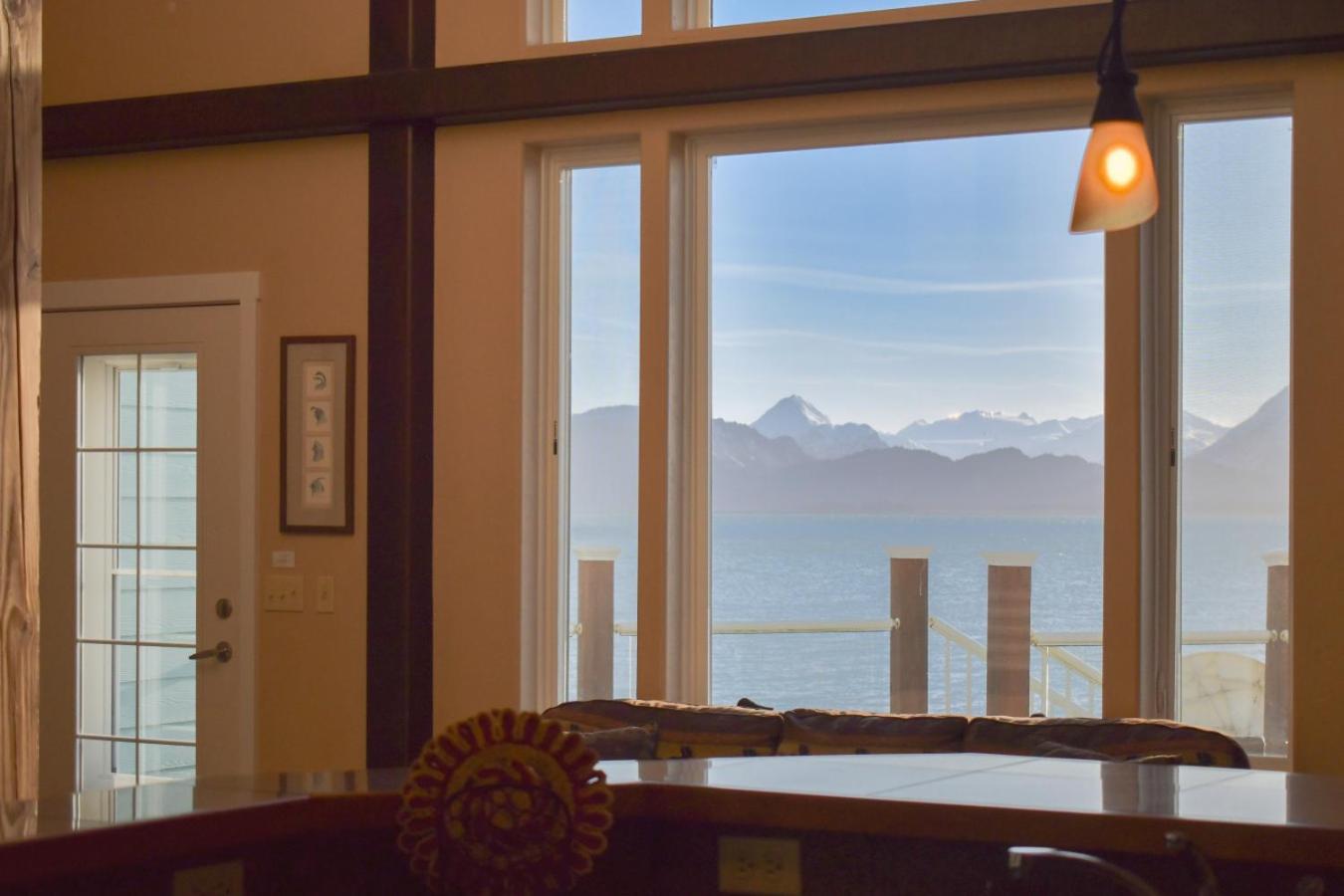 Lakeshore Lodging Lodge 709