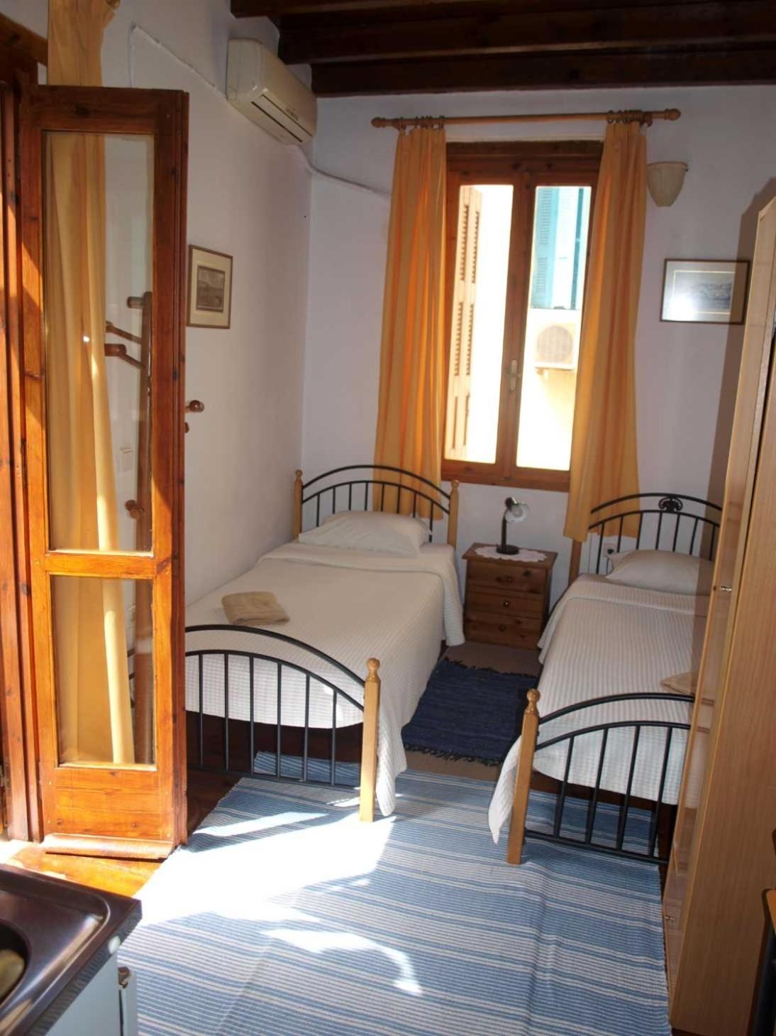 Hera Studios