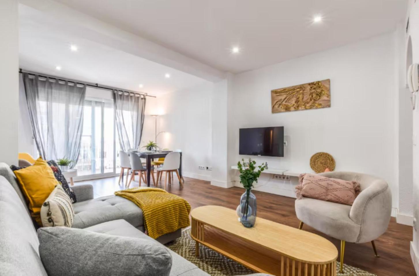 AH -Tu piso ideal en Retiro - Moderno y con estilo