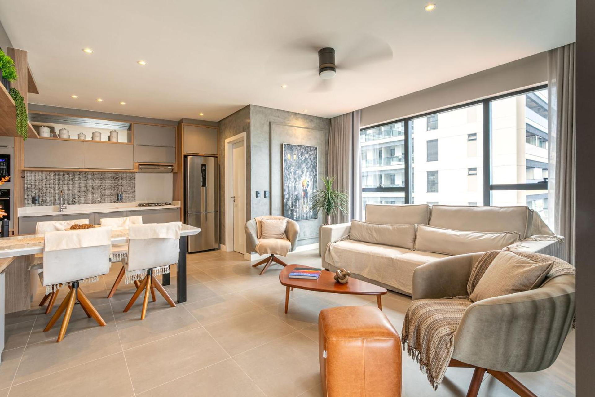 Loft moderno c/ vista da ponte Hercílio FH8972