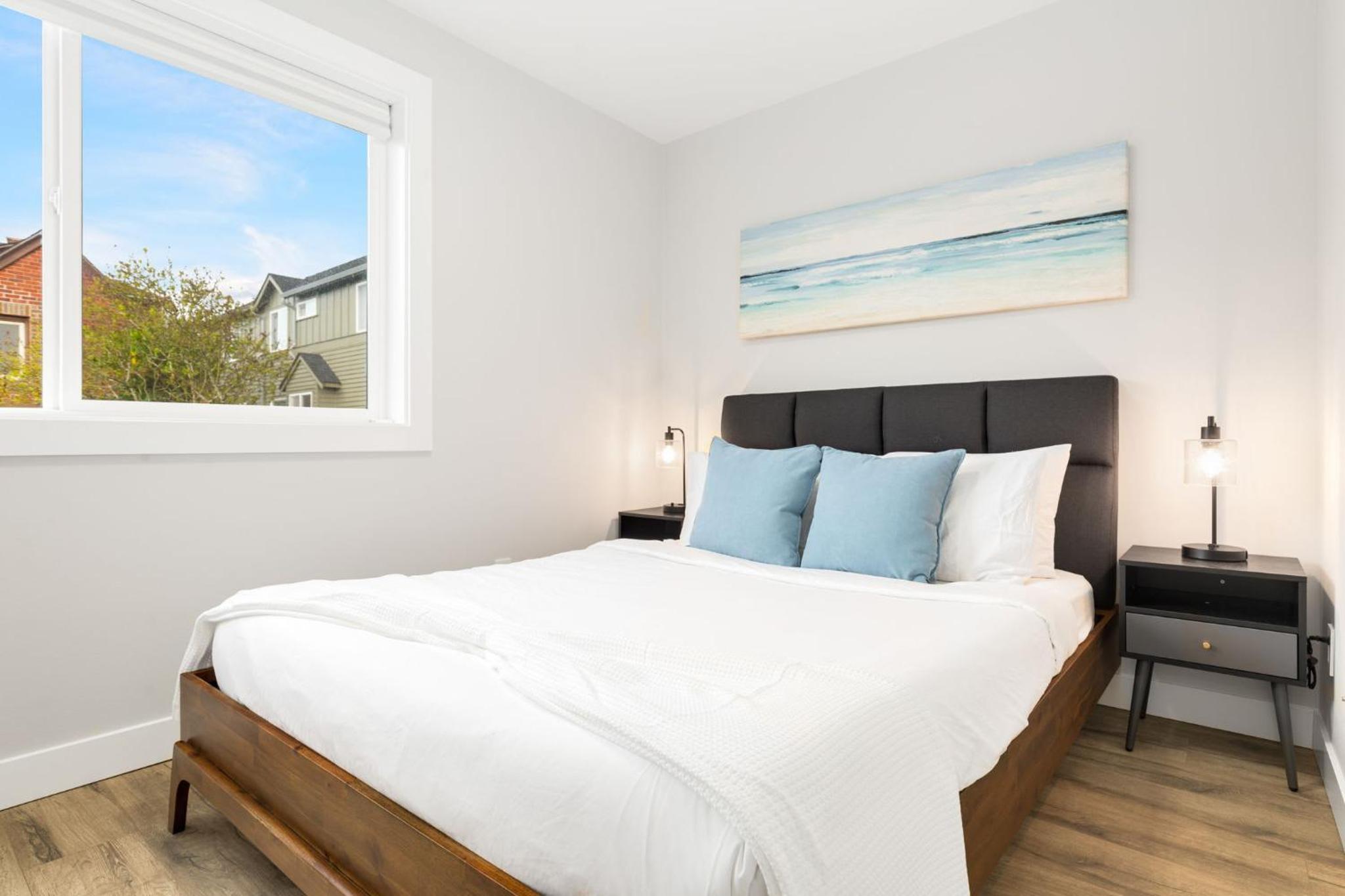 Modern Ballard Retreat Near Beach & Parks