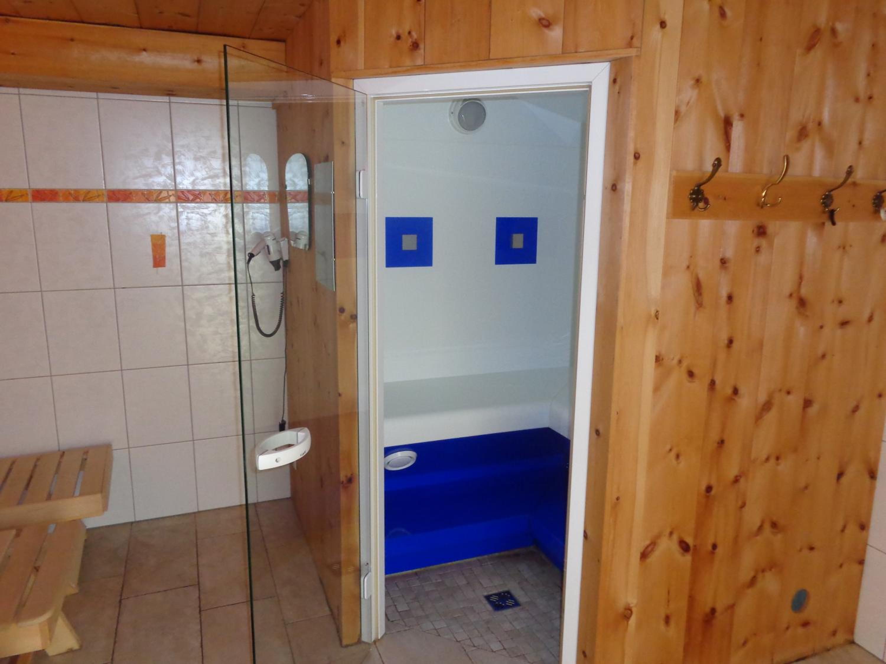 Photo 36