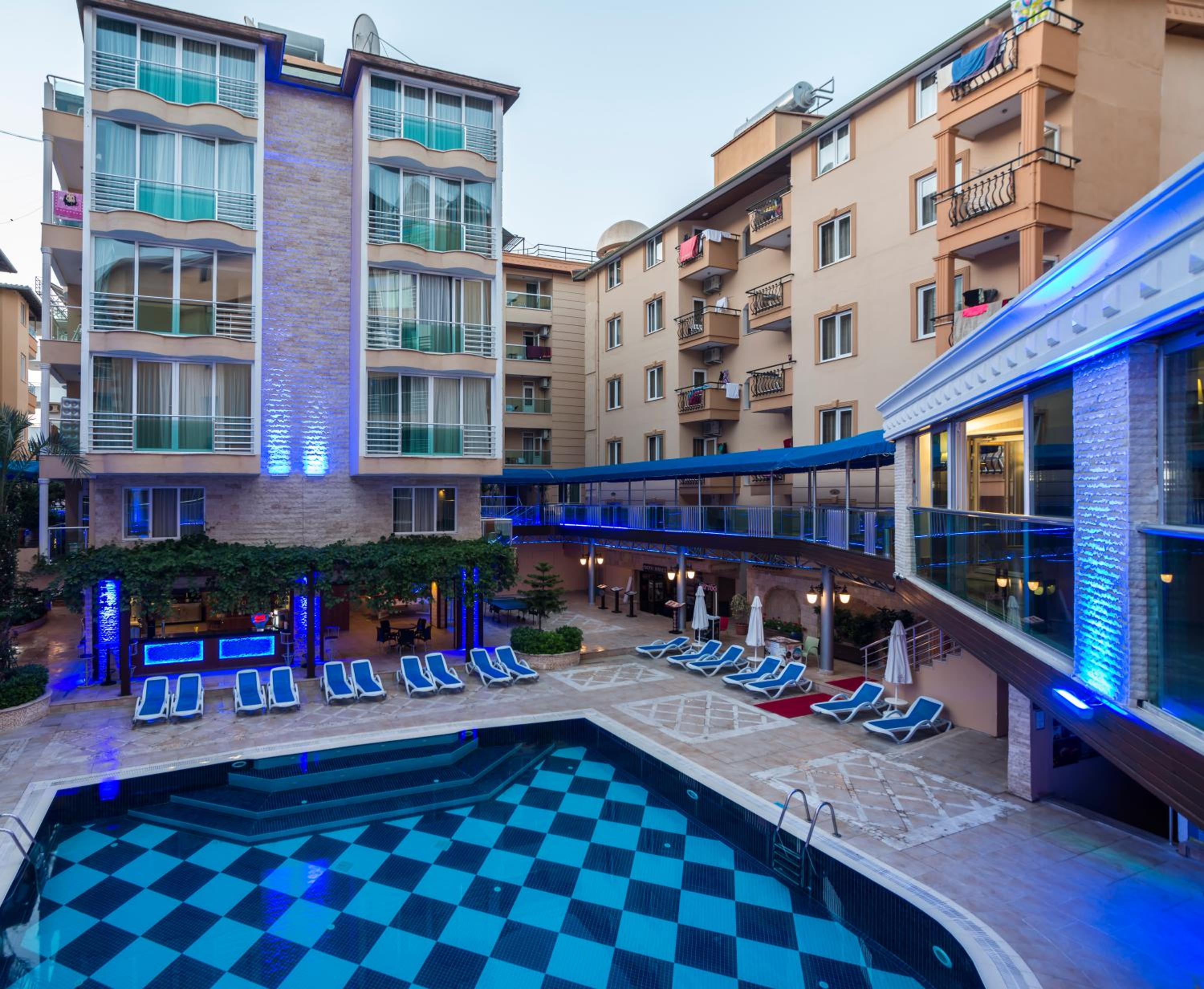 Tac Premier Otel & Spa - Image 32