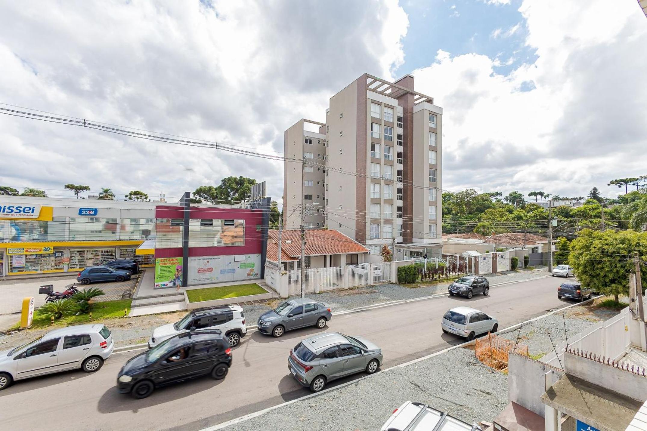 Edifício Eloi Plombon - Santa Quiteria, Curitiba | Gonzaga Stays