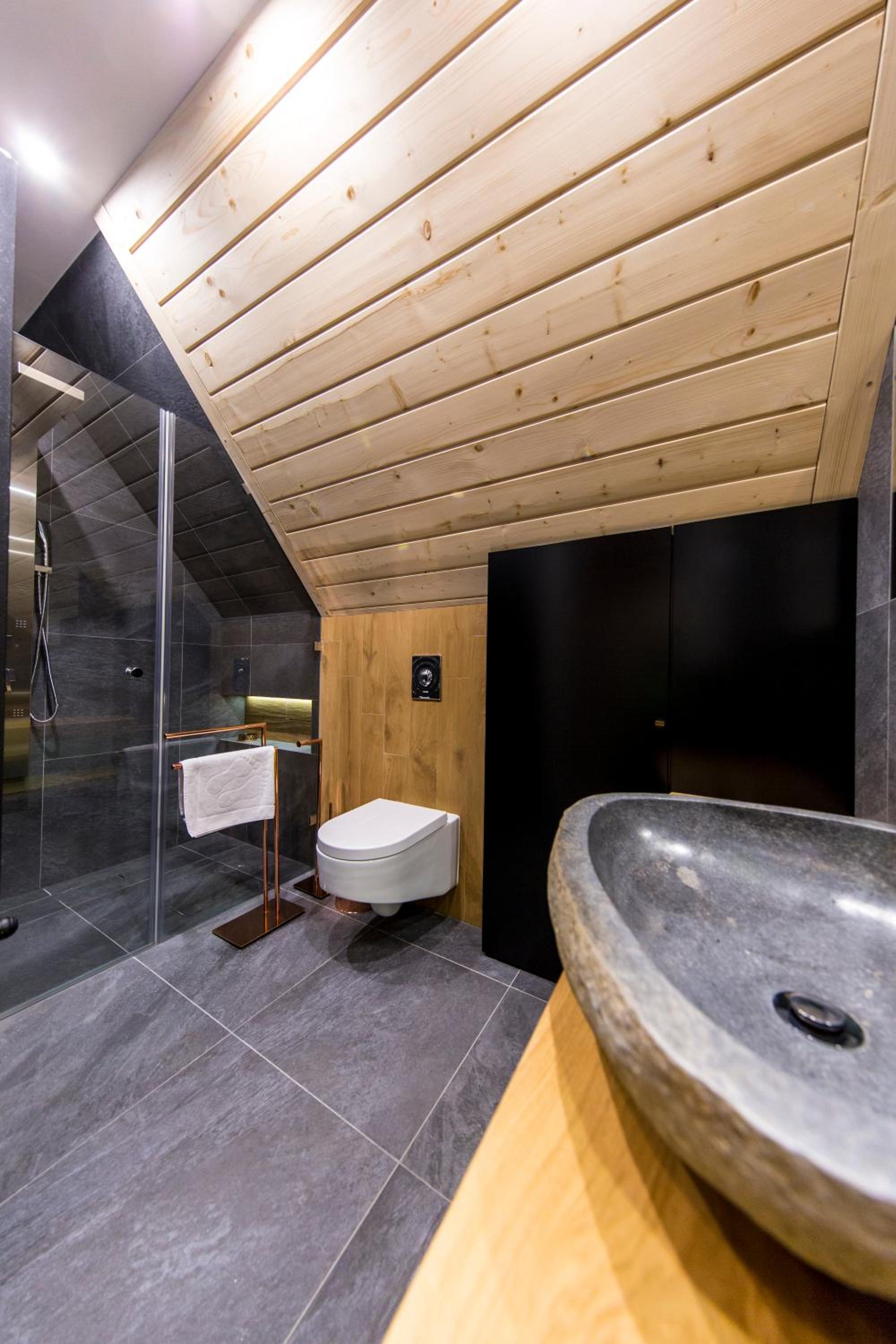 udanypobyt Apartament Sky SPA view 4