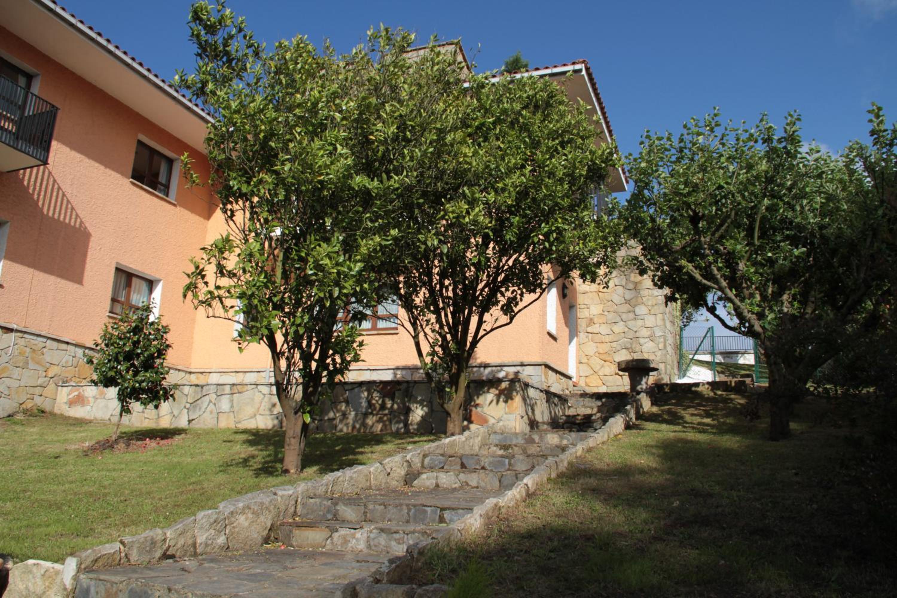 Sierra Pulide Apartamentos