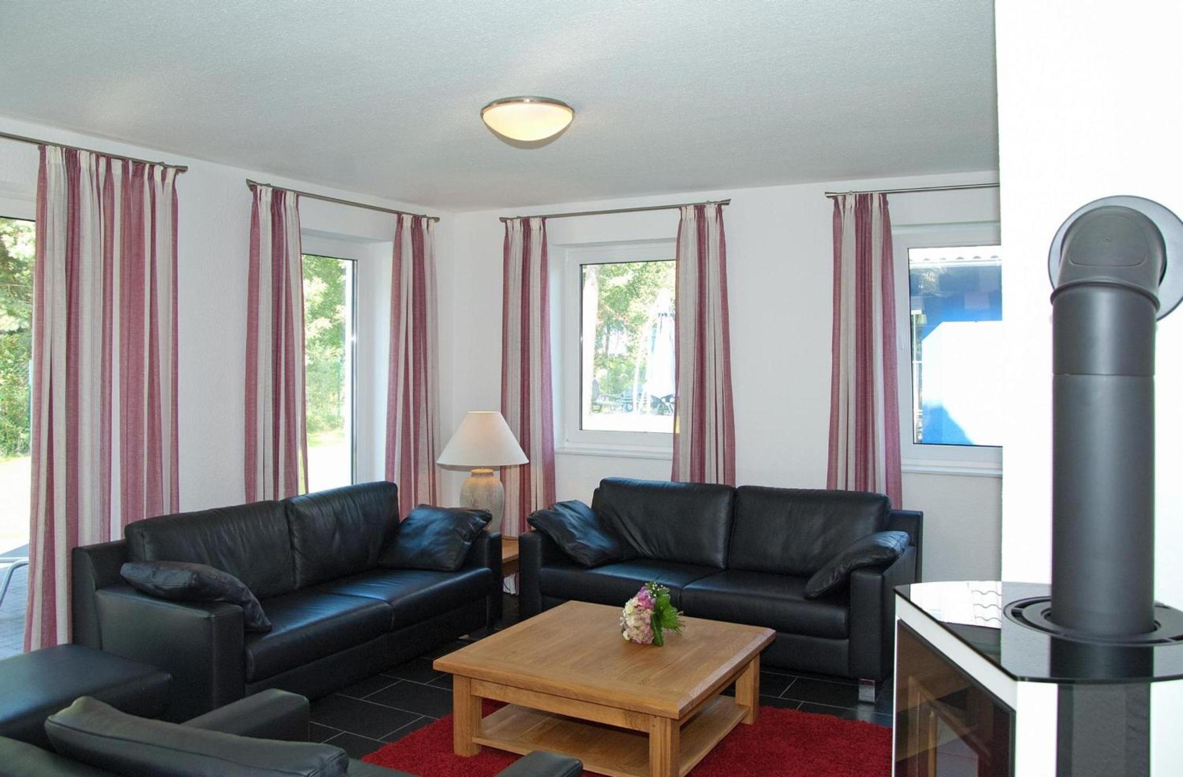 Ferienhaus EMMELY nur wenige Gehminuten zum Strand ruhig