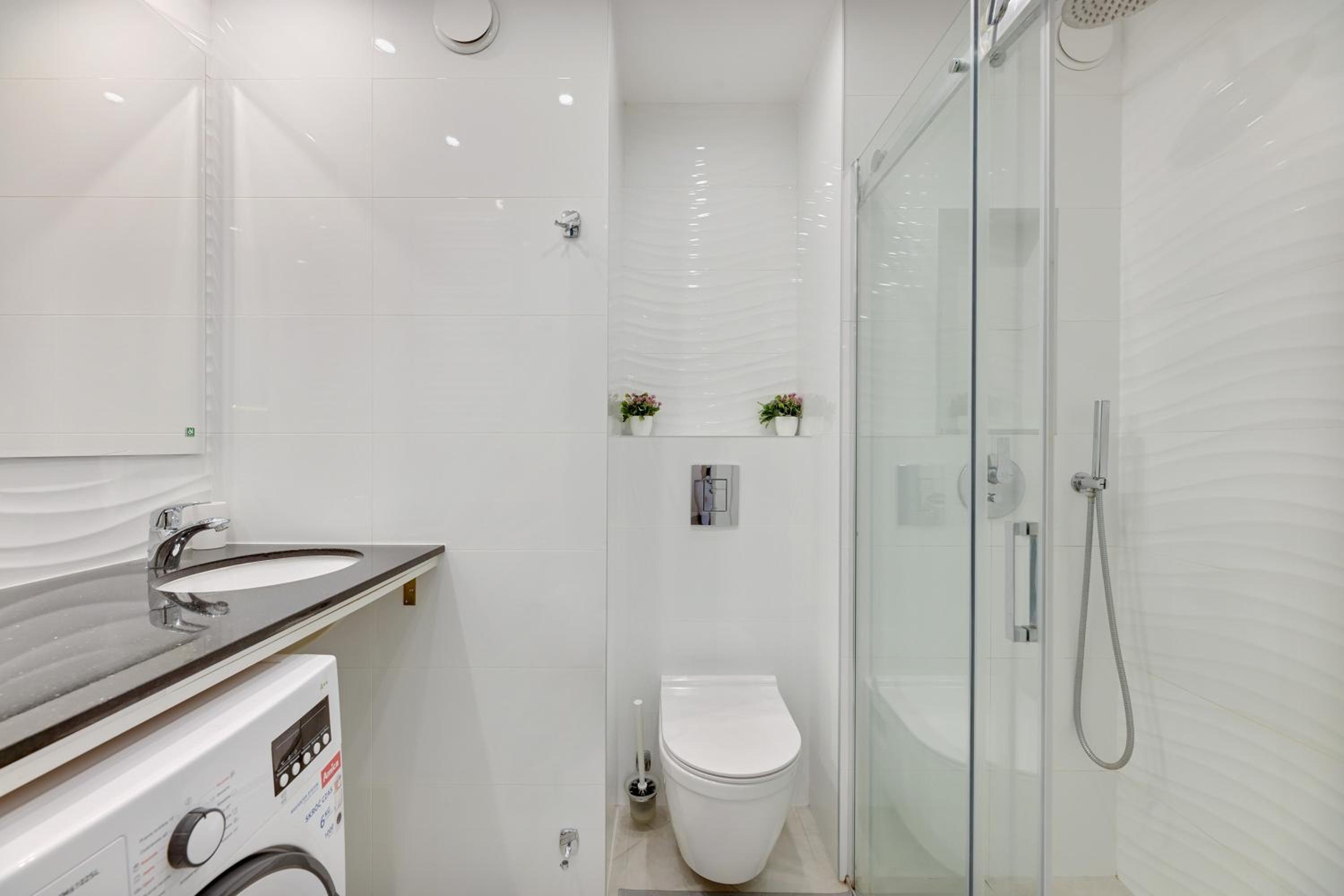 Flatbook Apartments Waterlane Island SPA with Riverview
