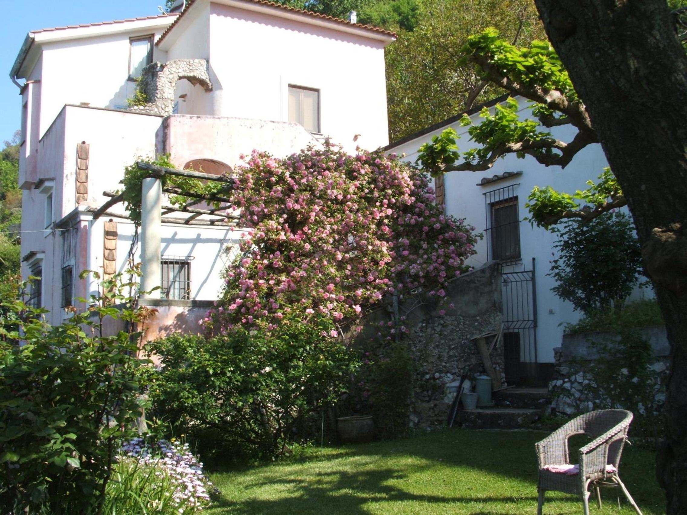Pietra Rosa view 5