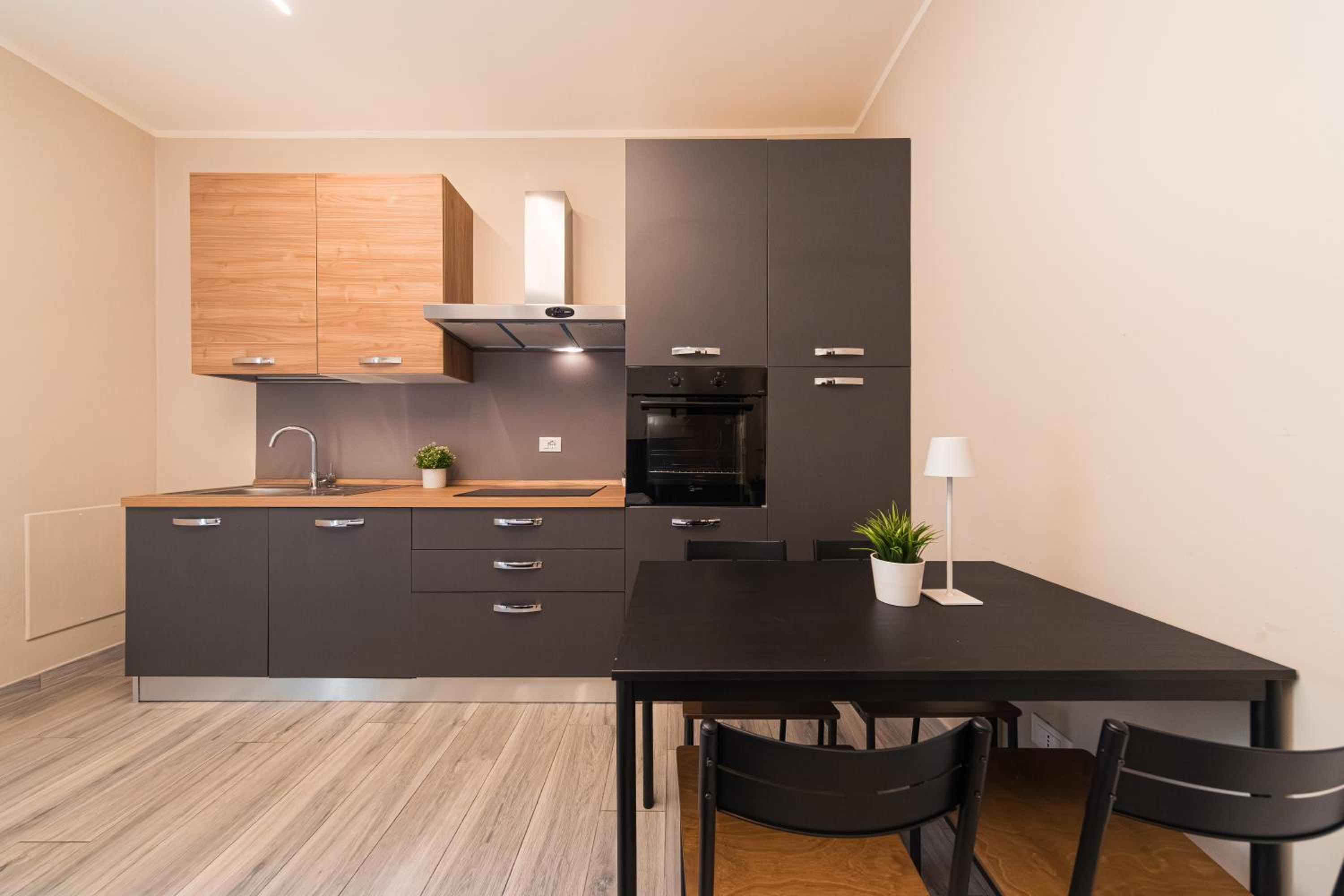 Dall'Arca Suites Bologna Station - Center - Fiera