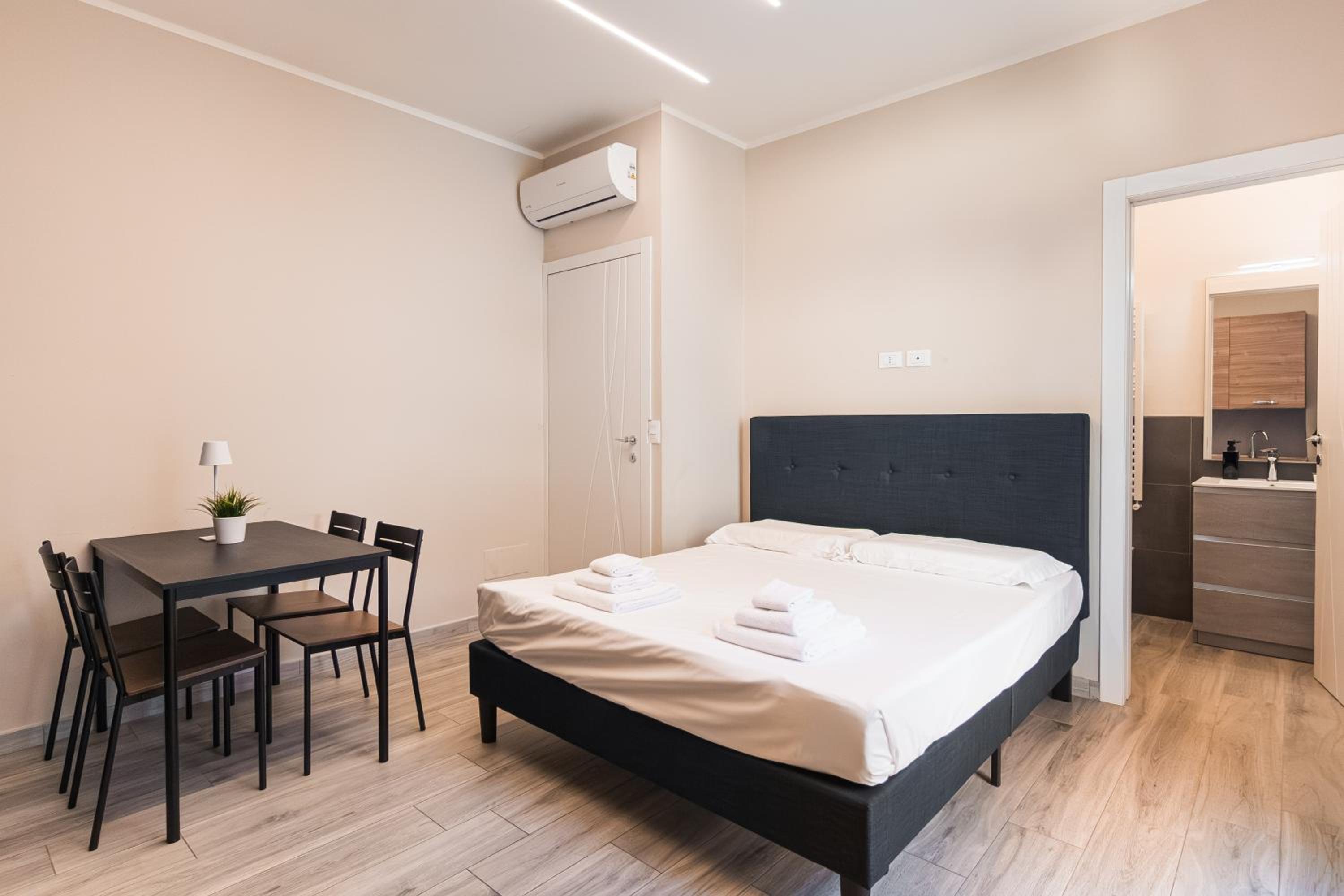 Dall'Arca Suites Bologna Station - Center - Fiera