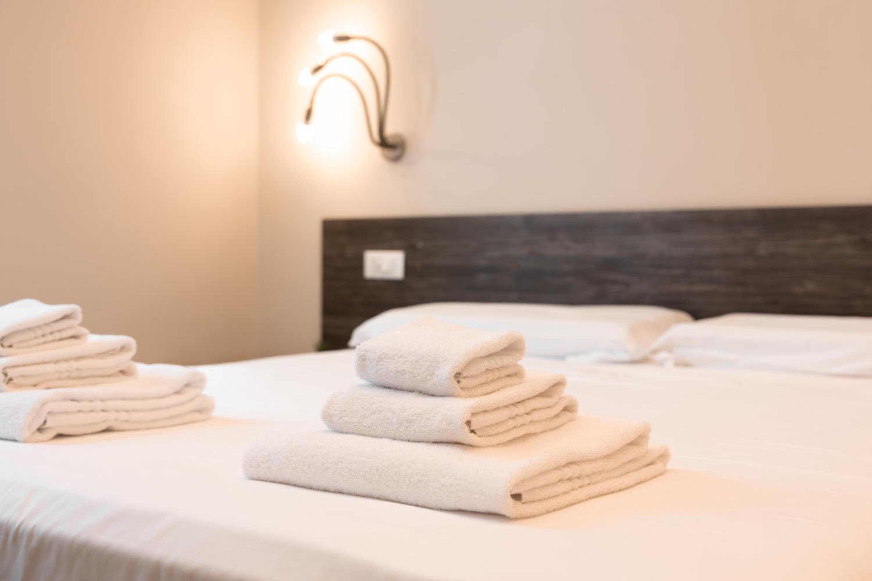 Dall'Arca Suites Bologna Station - Center - Fiera