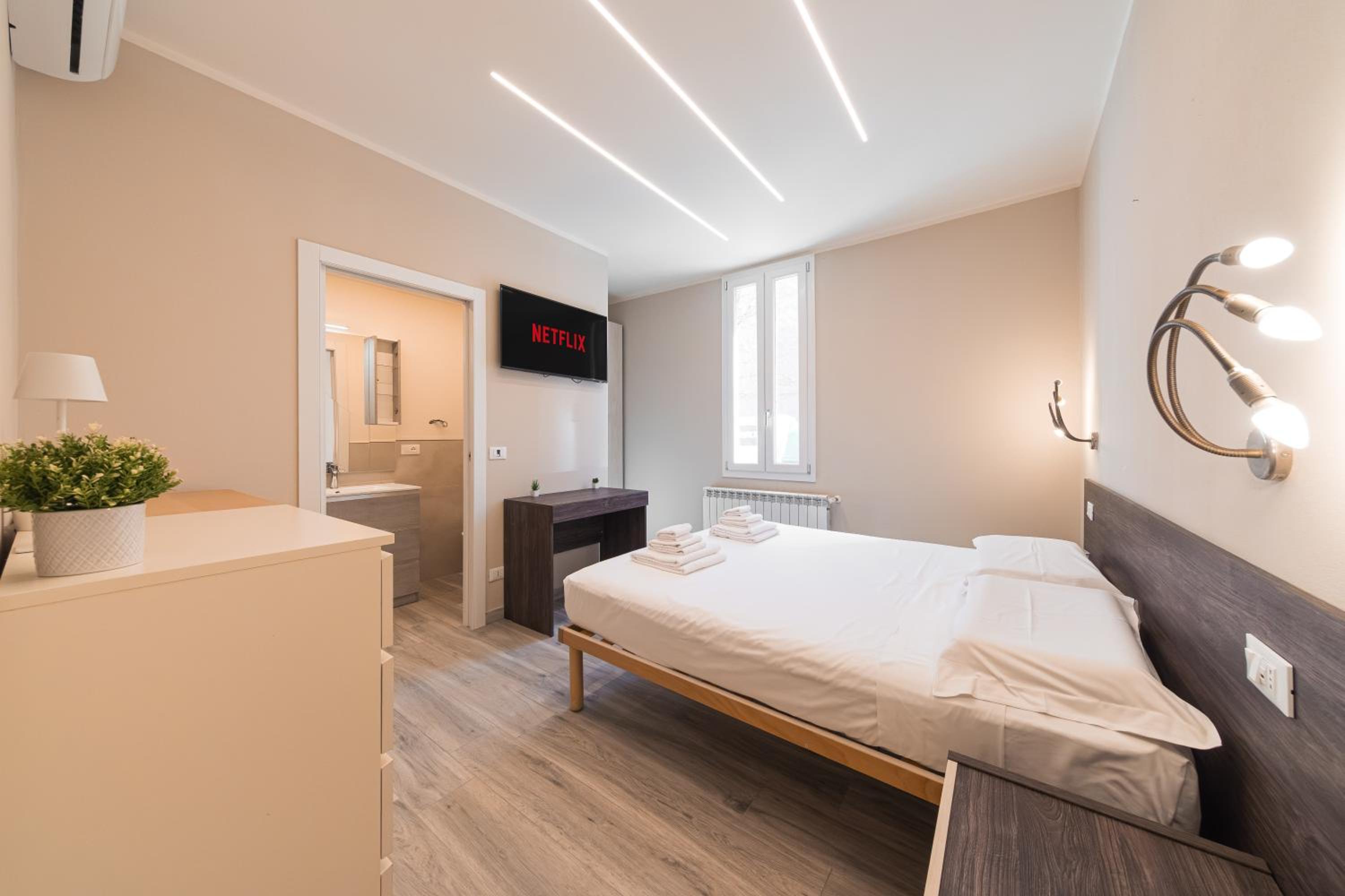 Dall'Arca Suites Bologna Station - Center - Fiera