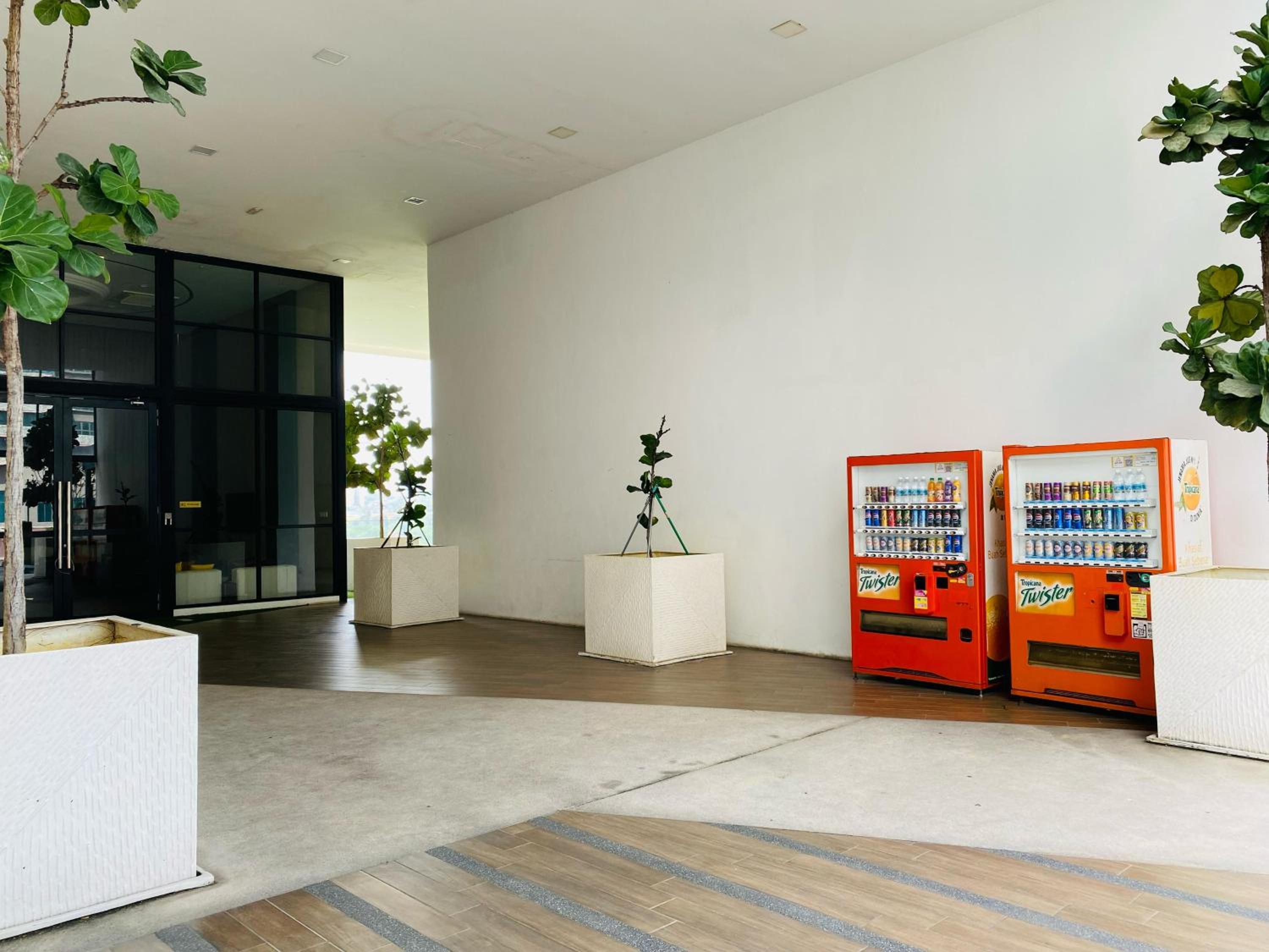 Reizz by Aayu Residences - 10mins to KLCC, 2 mins to Gleneagles Hospital