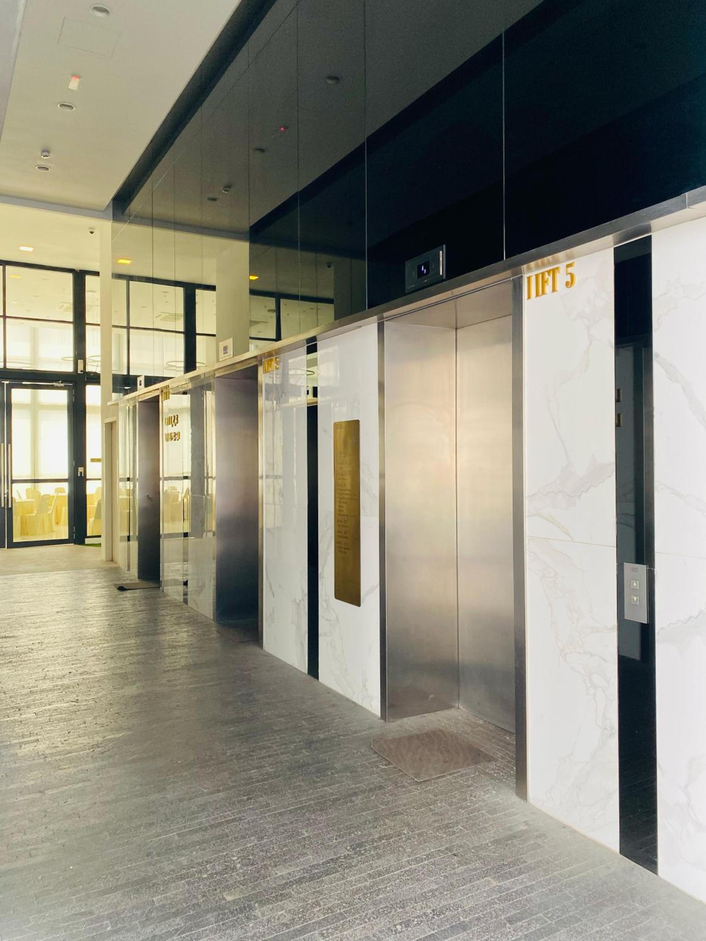 Reizz by Aayu Residences - 10mins to KLCC, 2 mins to Gleneagles Hospital