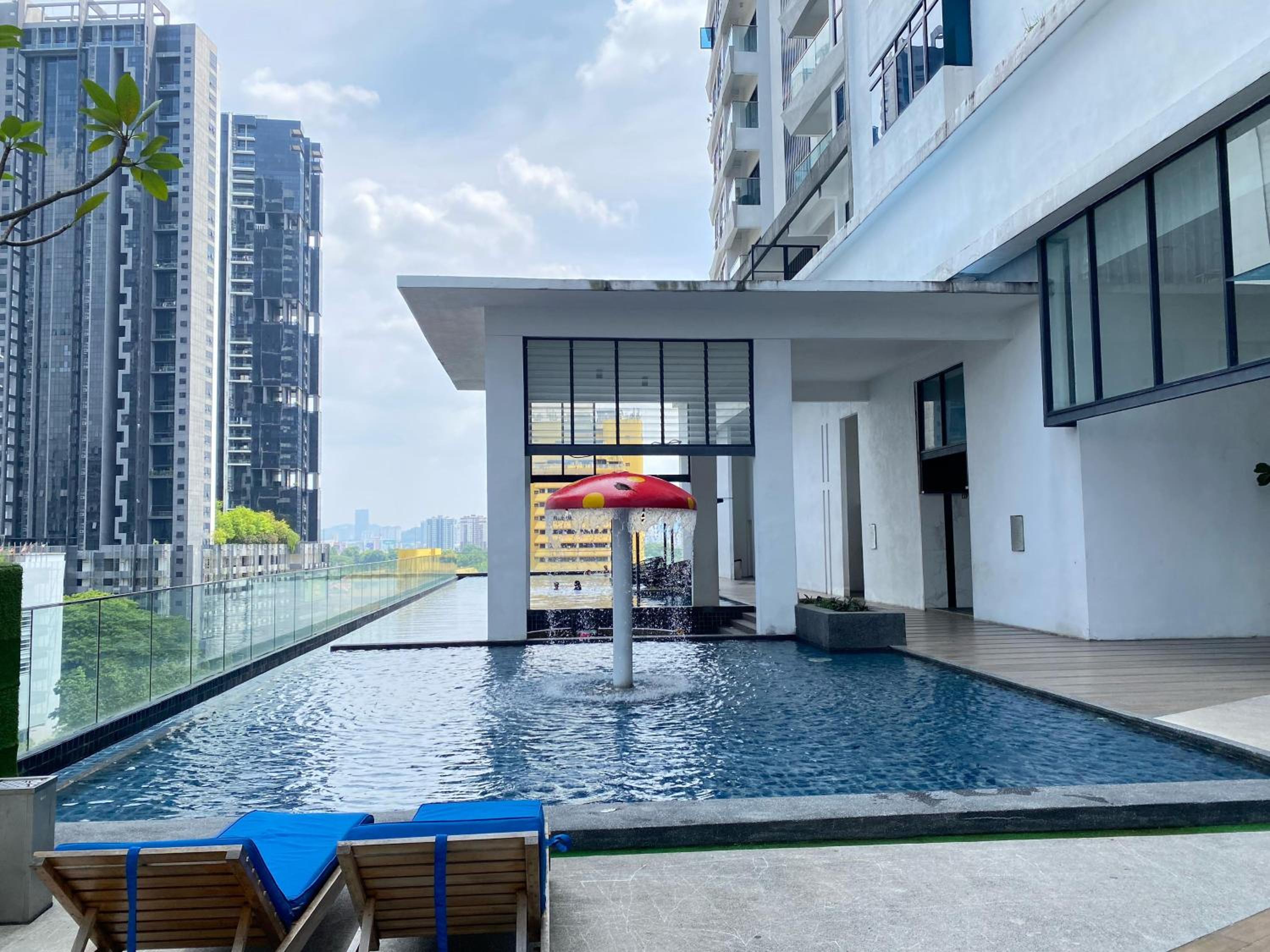 Reizz by Aayu Residences - 10mins to KLCC, 2 mins to Gleneagles Hospital