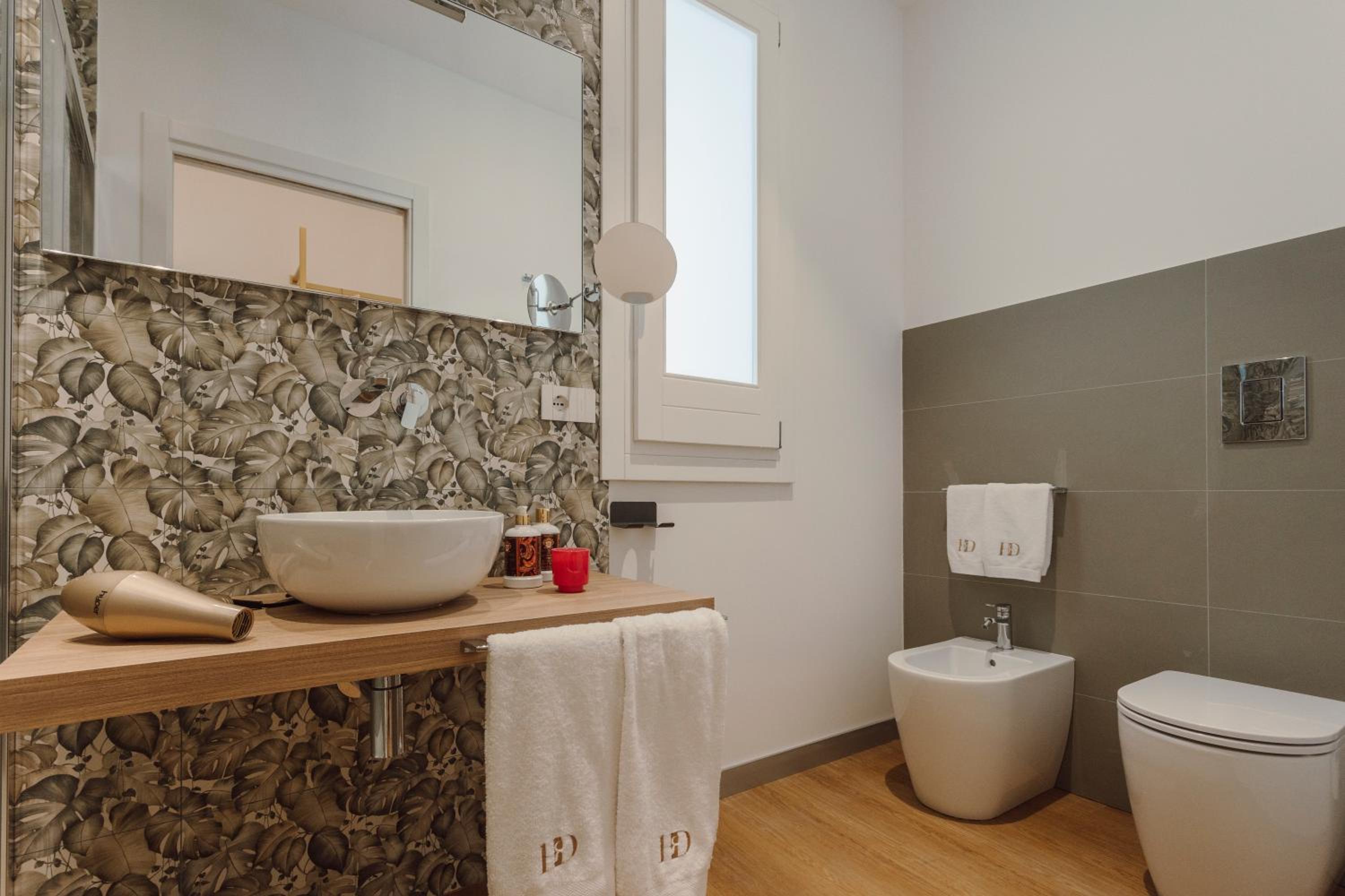 HrD Luxury Rooms