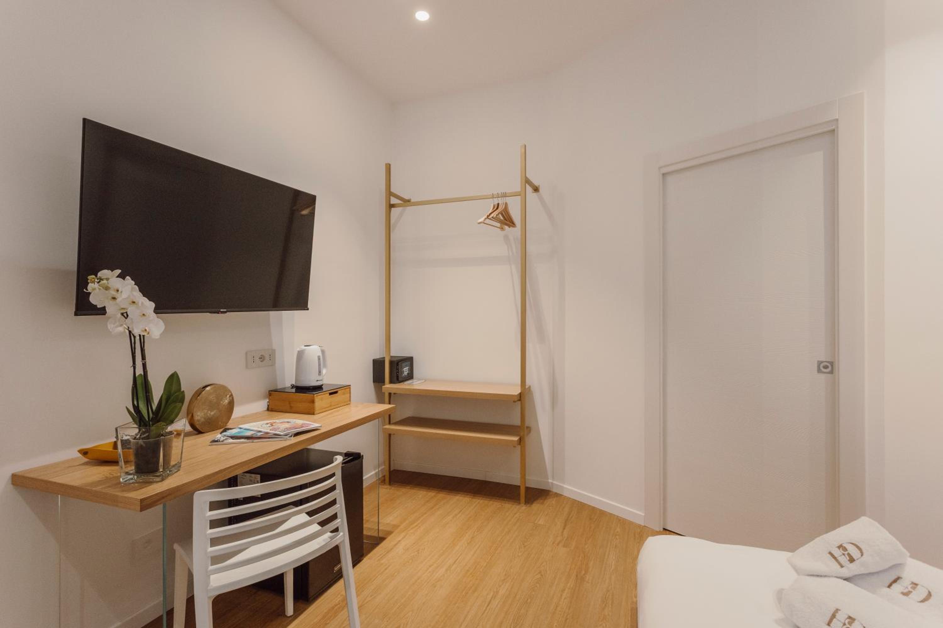 HrD Luxury Rooms