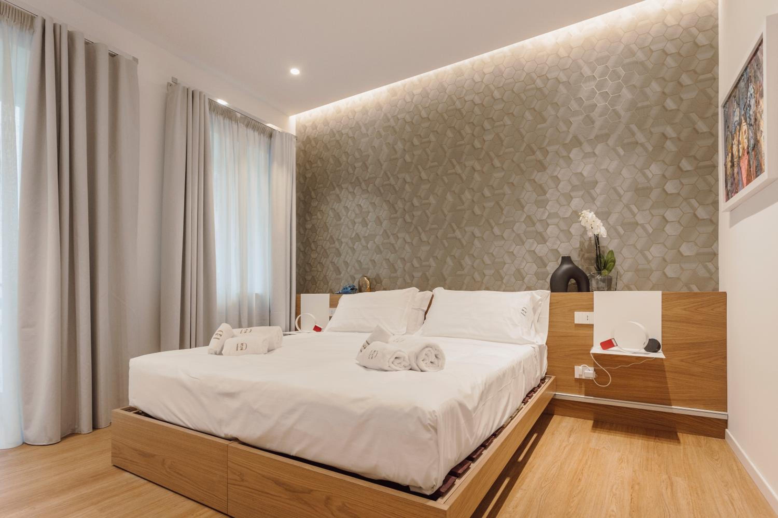 HrD Luxury Rooms