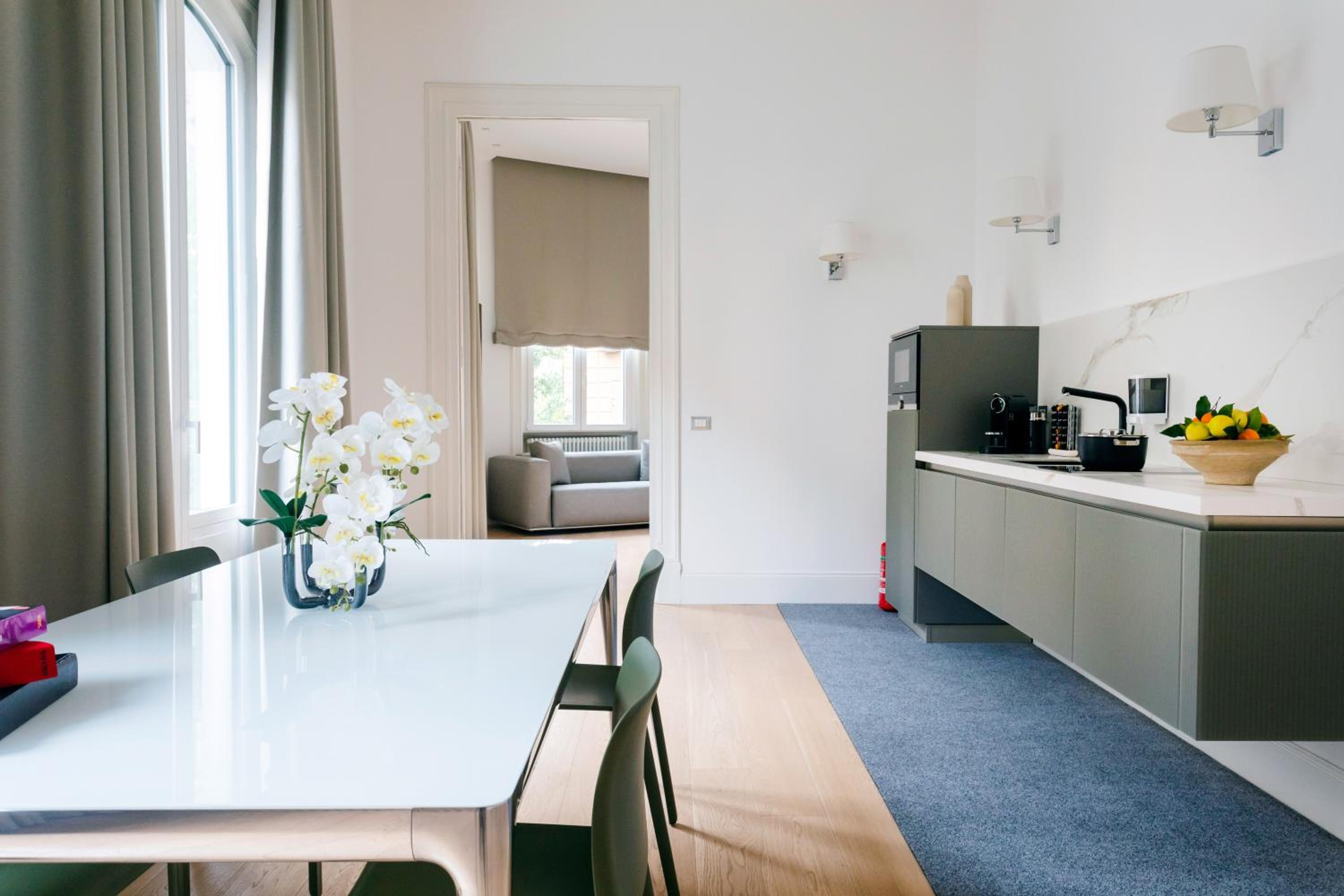 G Cave 125 Boutique Apartment