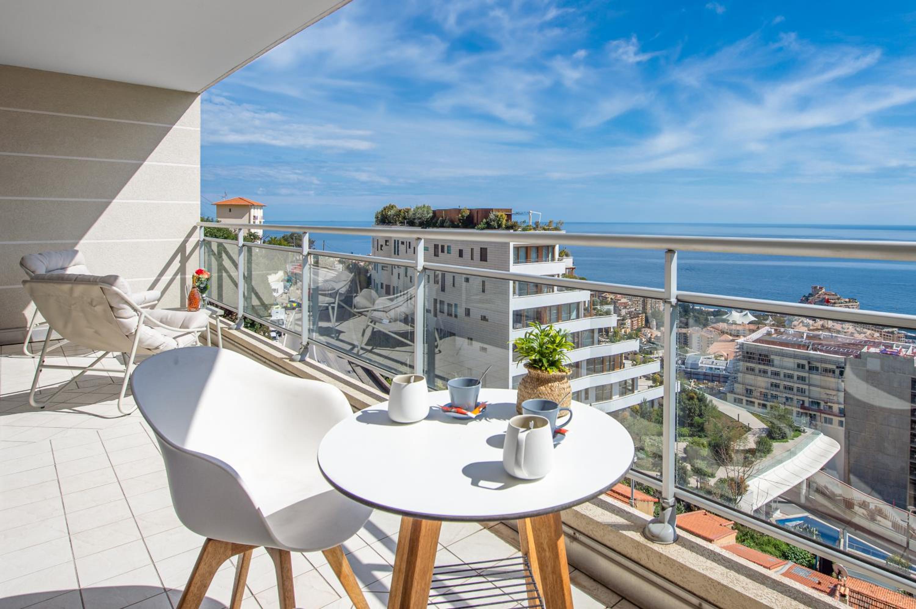 JARDINS DE MONACO - Vue Mer - Jacuzzi - Parking photo 5