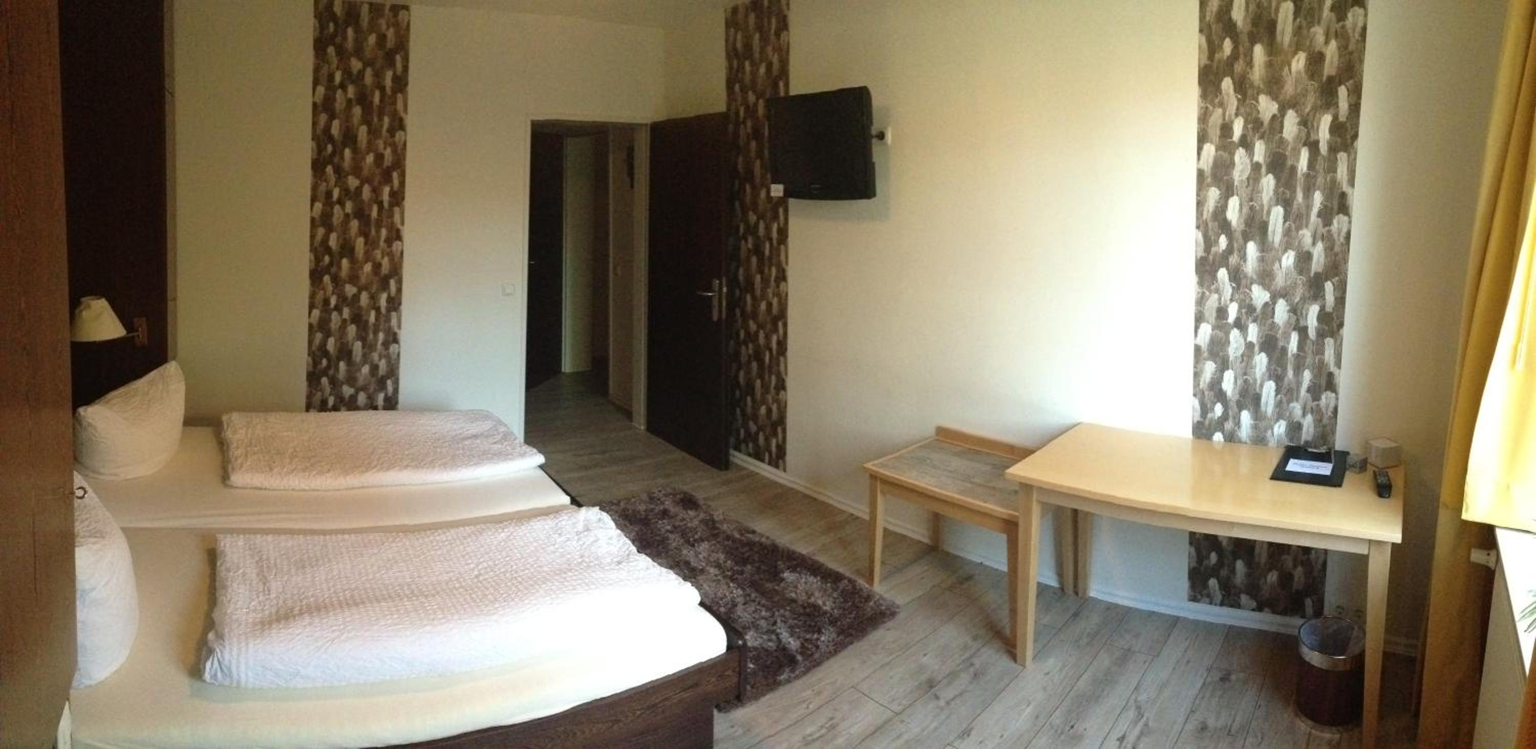 Hotel Zum Weißen Roß view 5
