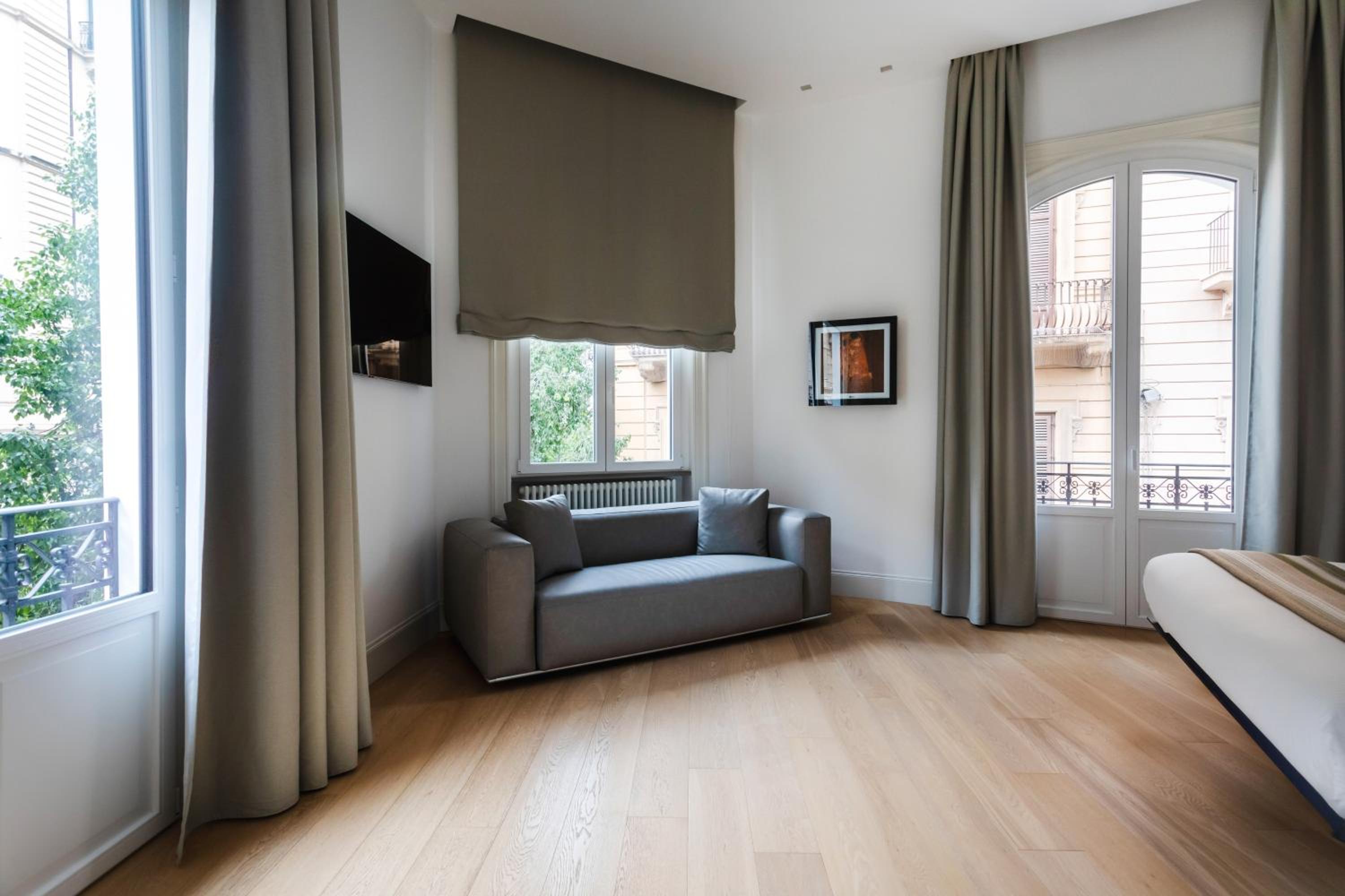 G Cave 125 Boutique Apartment