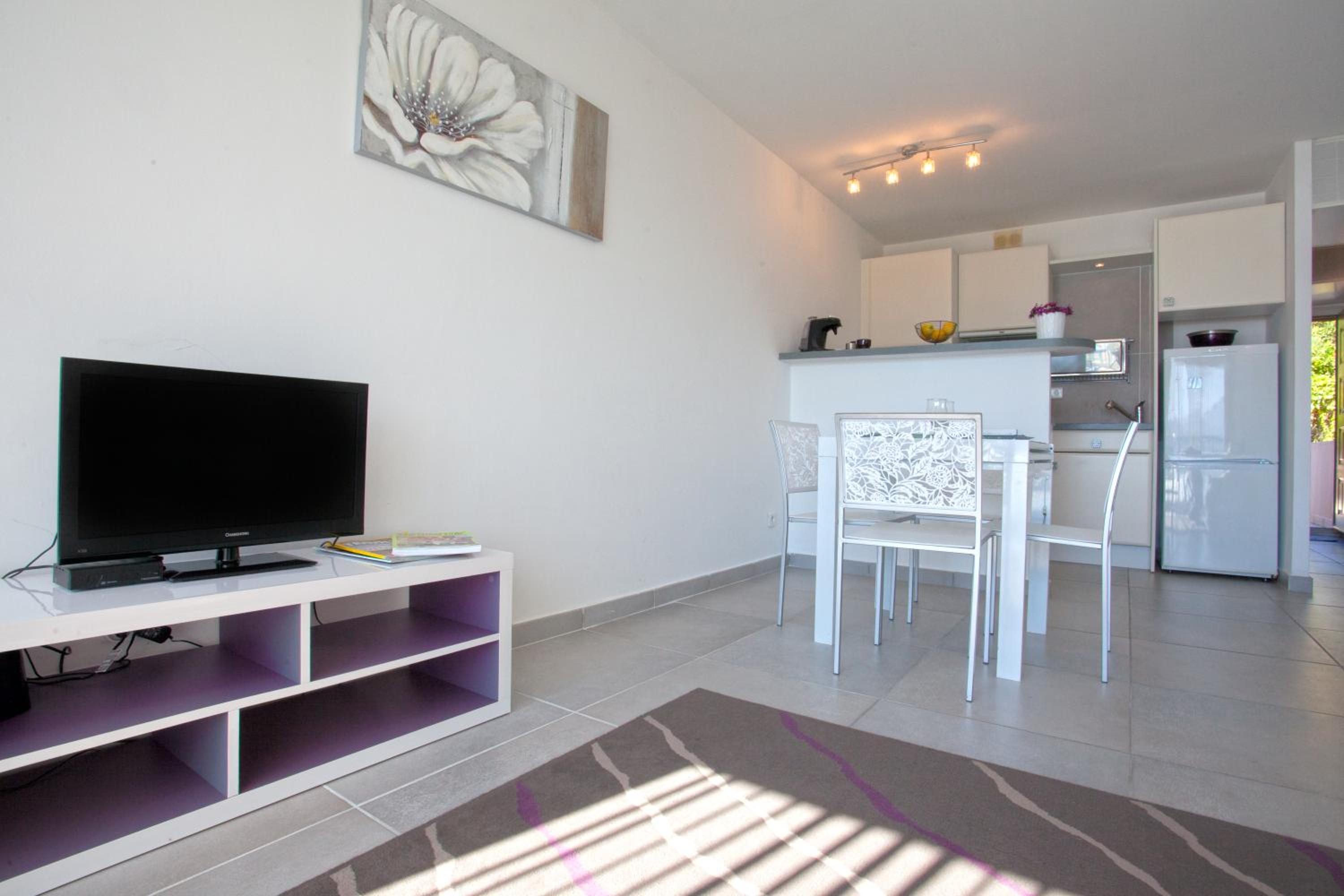 Studio Marine du Soleil view 3