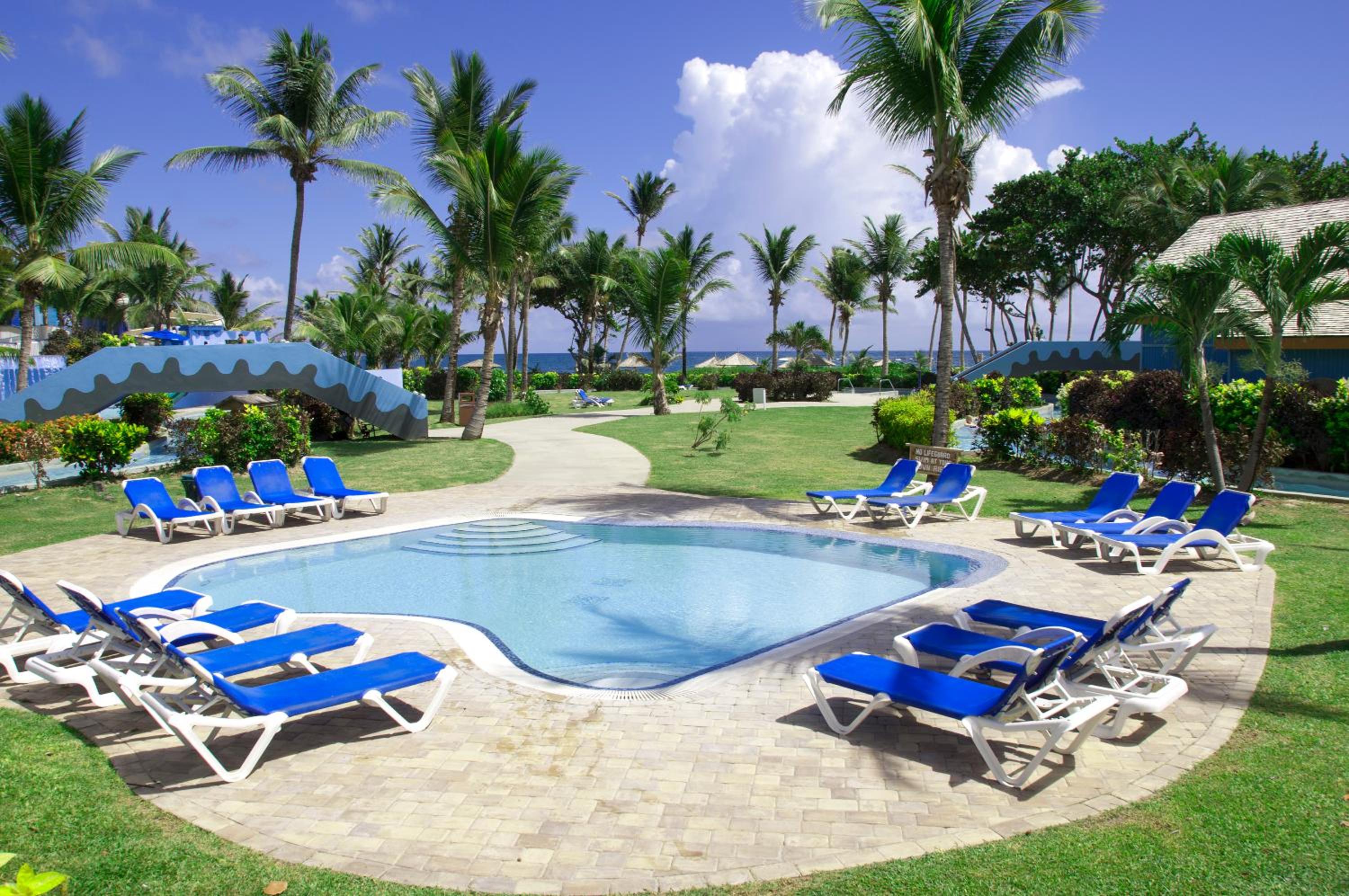 Coconut Bay Beach Resort & Spa All Inclusive - Photo 40