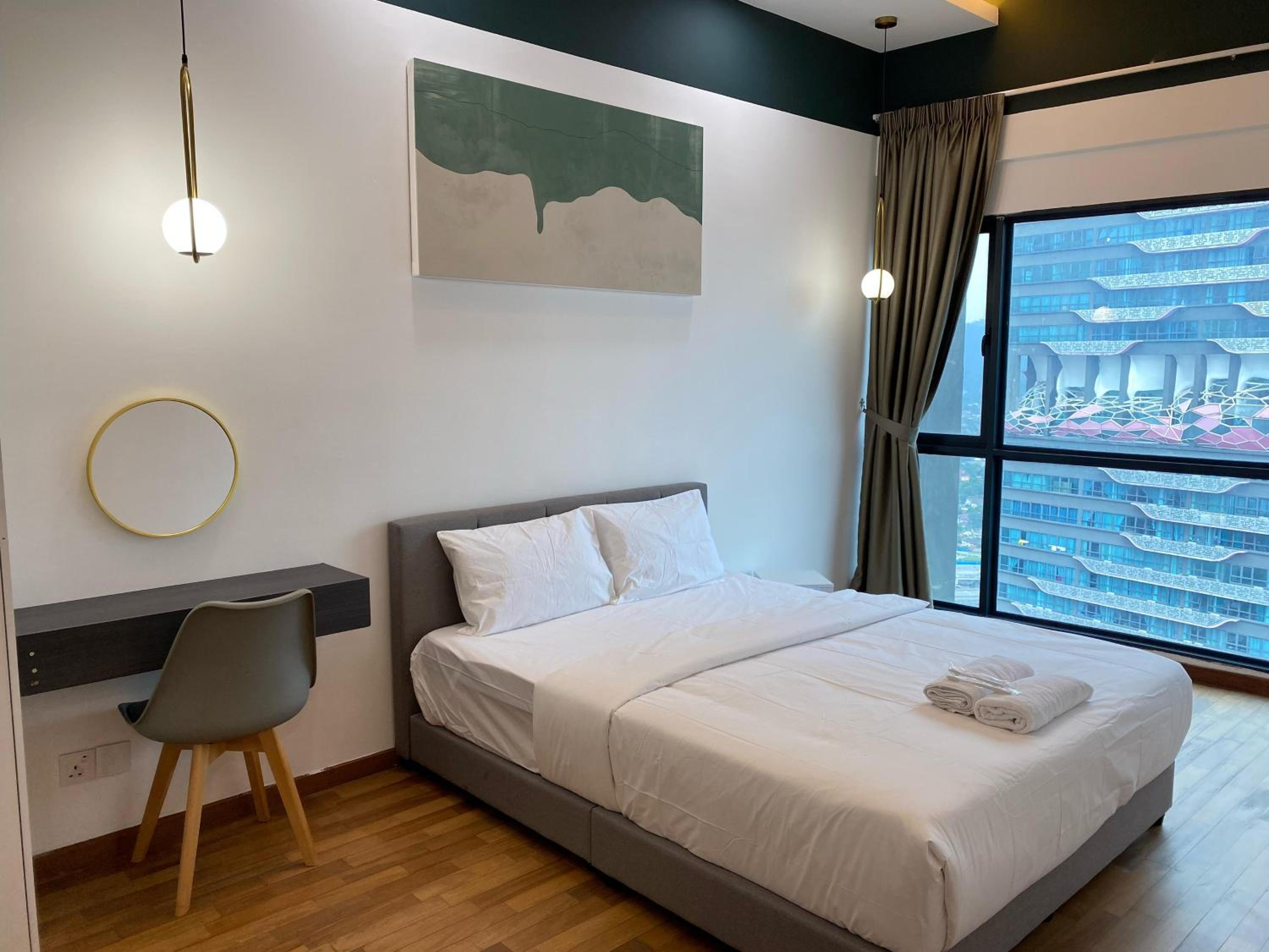 Reizz by Aayu Residences - 10mins to KLCC, 2 mins to Gleneagles Hospital