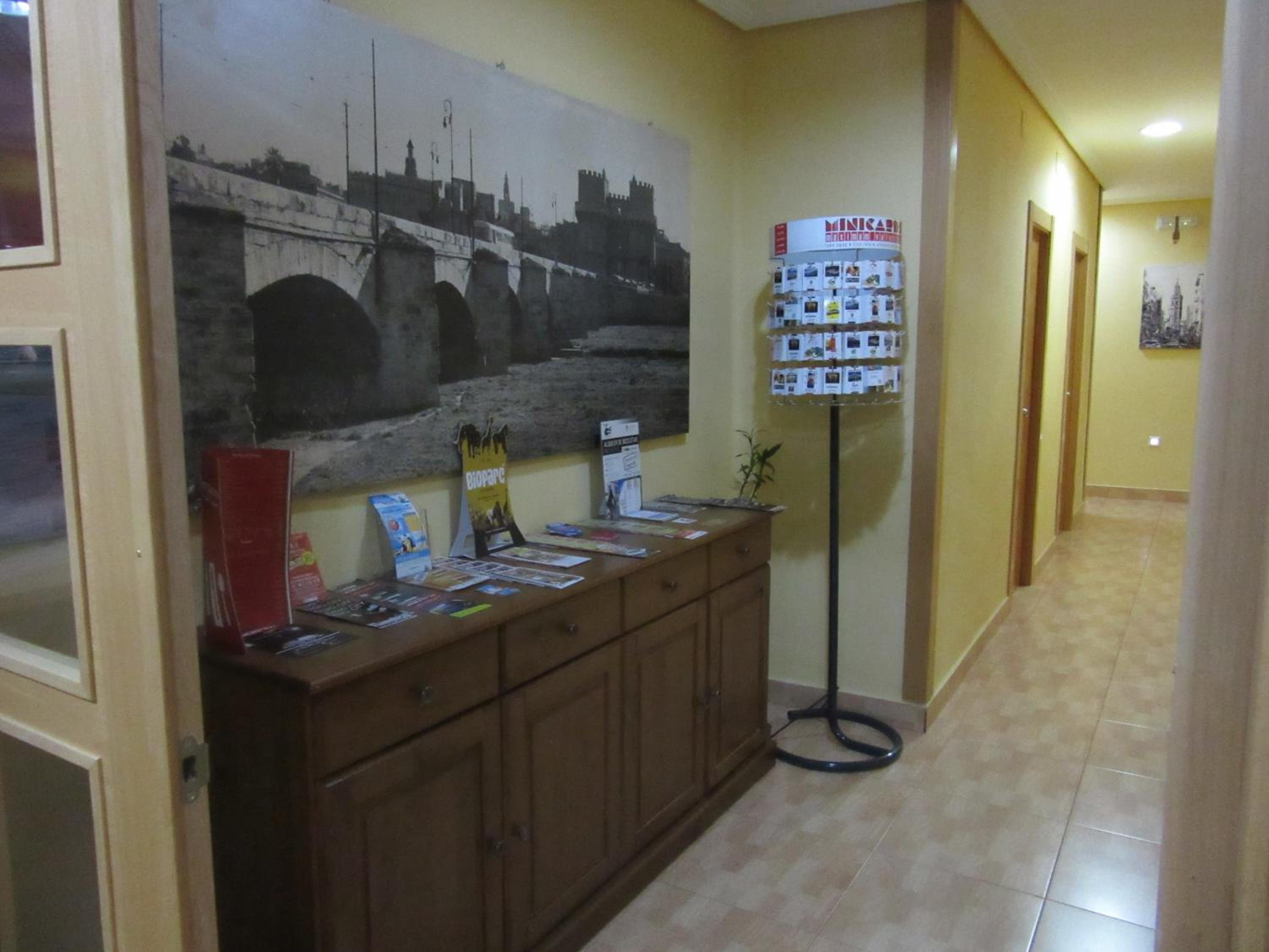 Hostal Abastos
