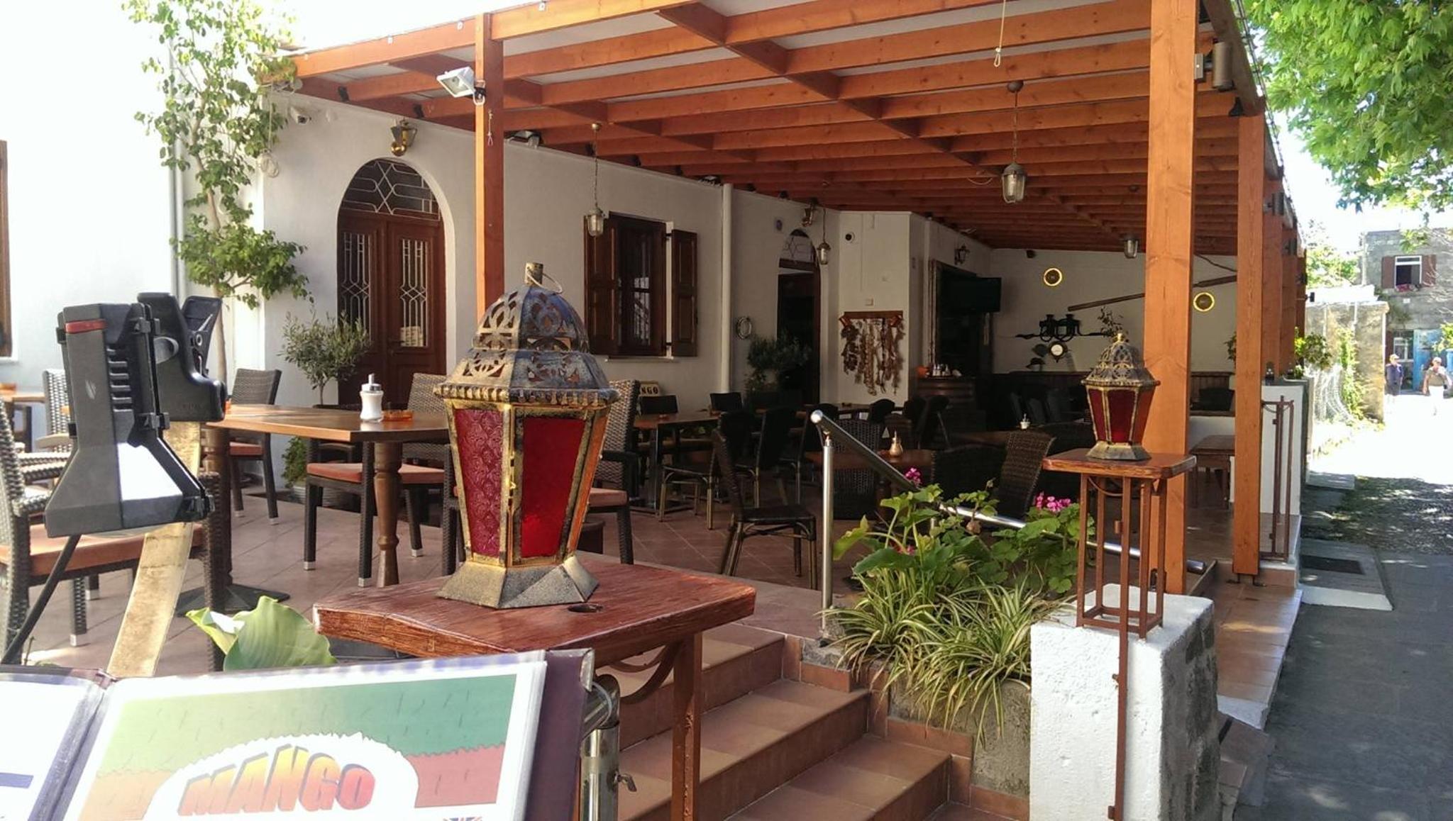 Mango Rooms