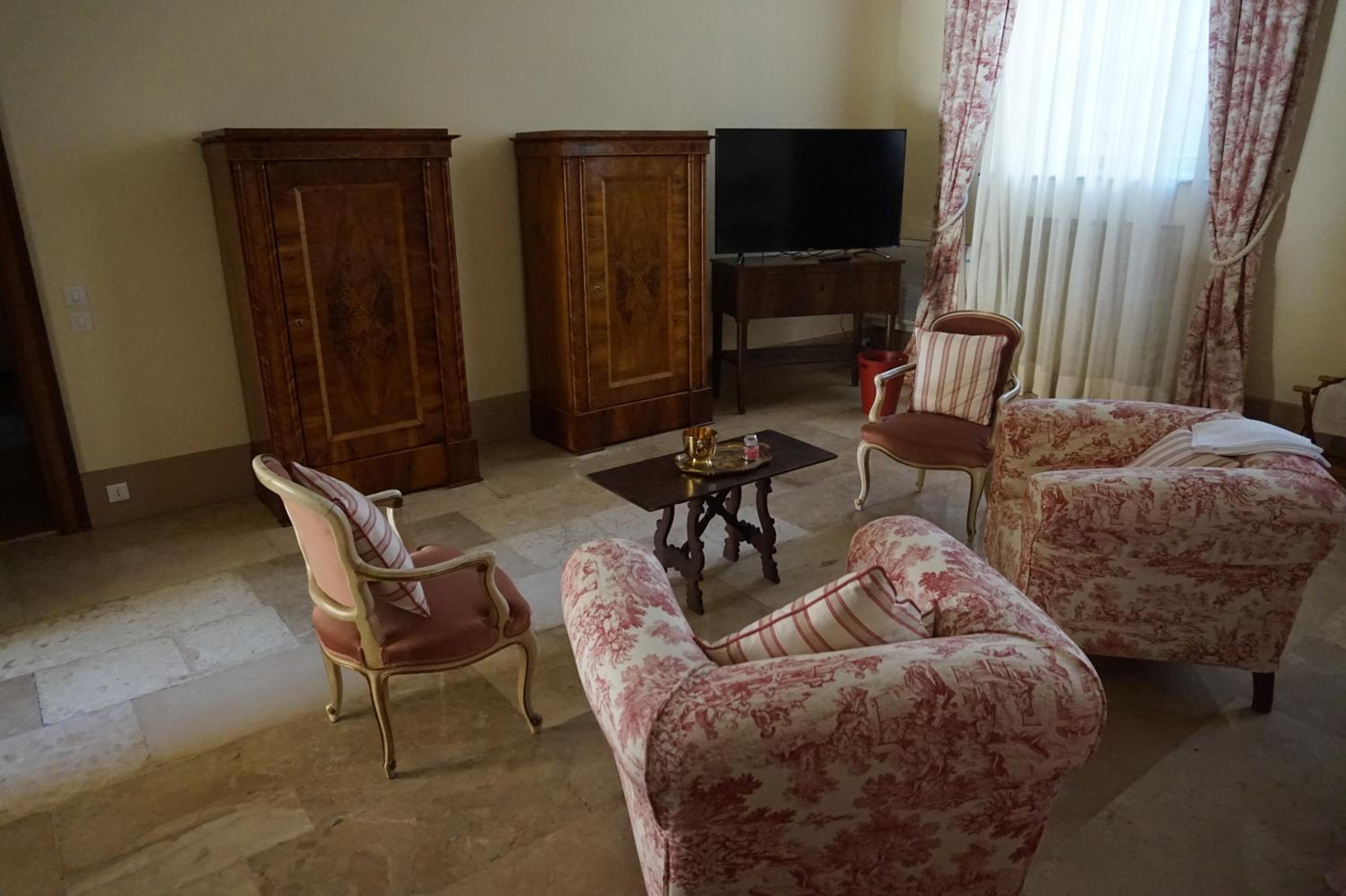 Palazzo Mantua Benavides Suites & Apartments