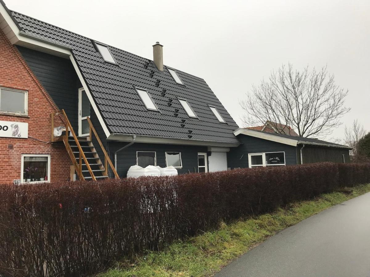 10 min walk from city center