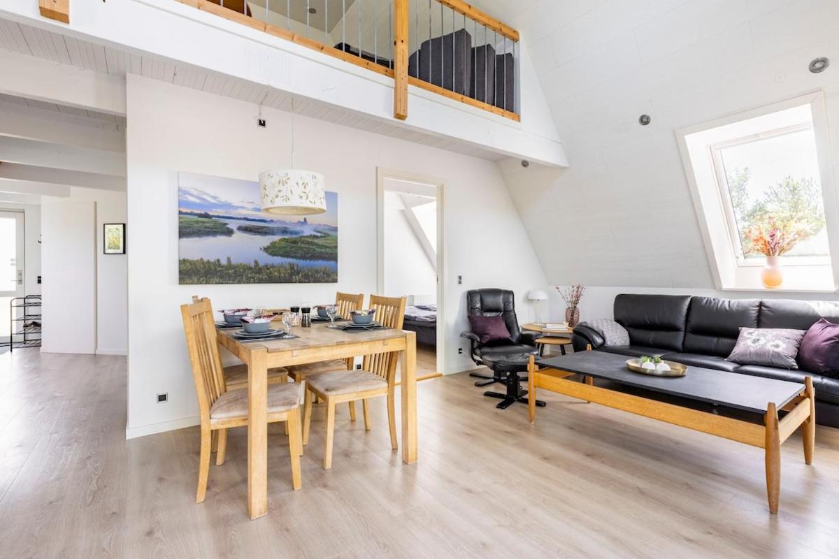 10 min walk from city center