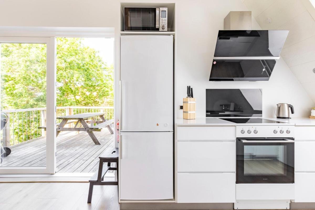 10 min walk from city center