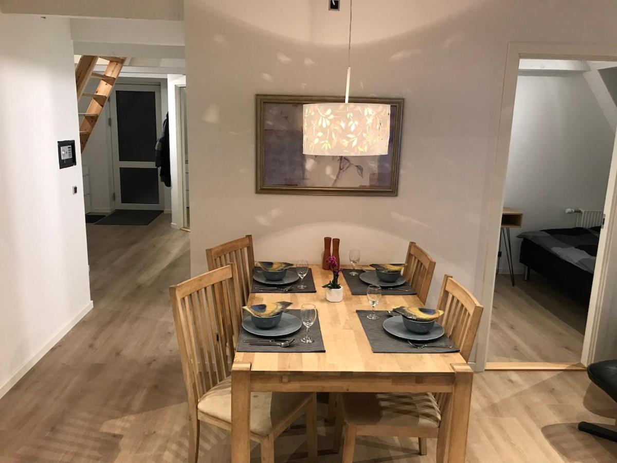 10 min walk from city center