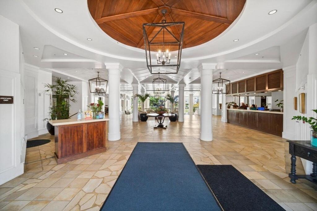 Mountain View Double Bed Room, Beachfront Resort, Lanai, AC, Pool, Restaurant, Gym, Spa