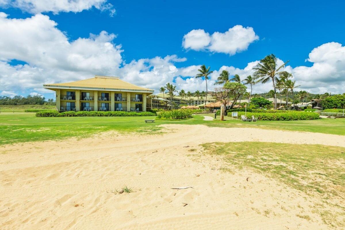 Mountain View Double Bed Room, Beachfront Resort, Lanai, AC, Pool, Restaurant, Gym, Spa