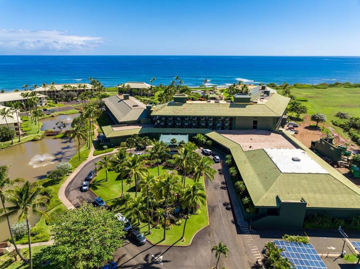 Mountain View Double Bed Room, Beachfront Resort, Lanai, AC, Pool, Restaurant, Gym, Spa