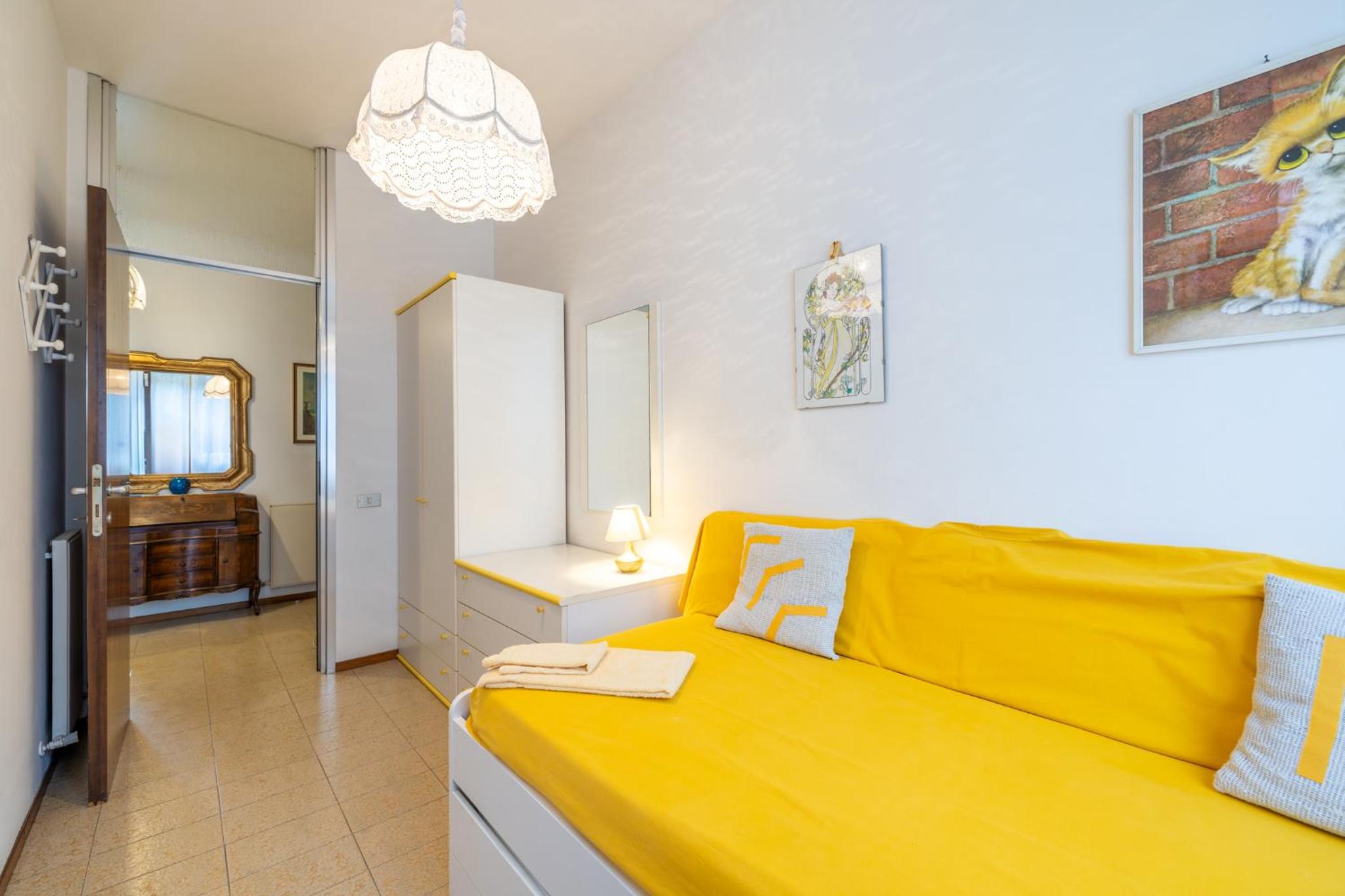 Mina House - Appartamento Fronte Mare con Ampia Terrazza e Garage