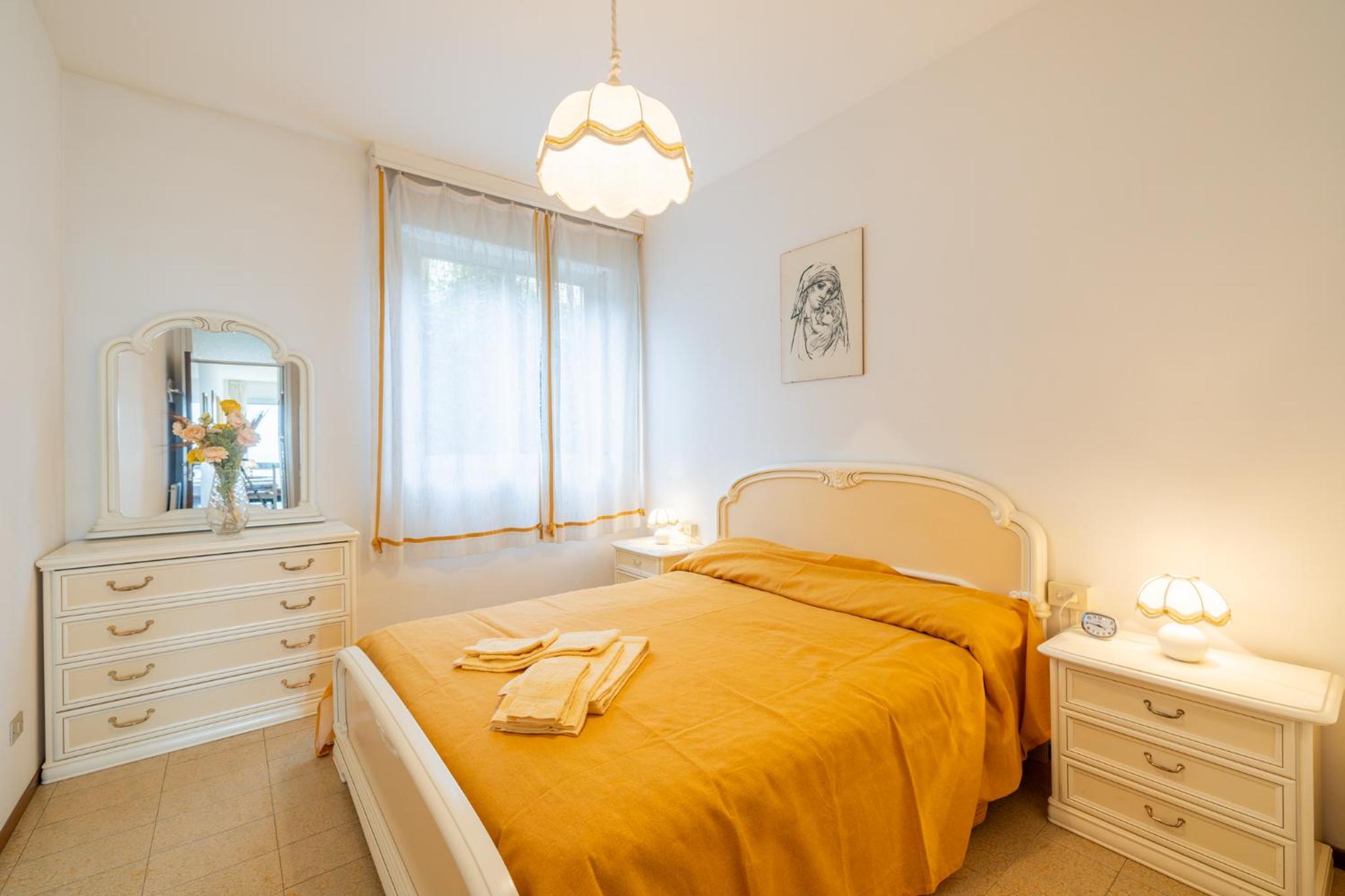 Mina House - Appartamento Fronte Mare con Ampia Terrazza e Garage