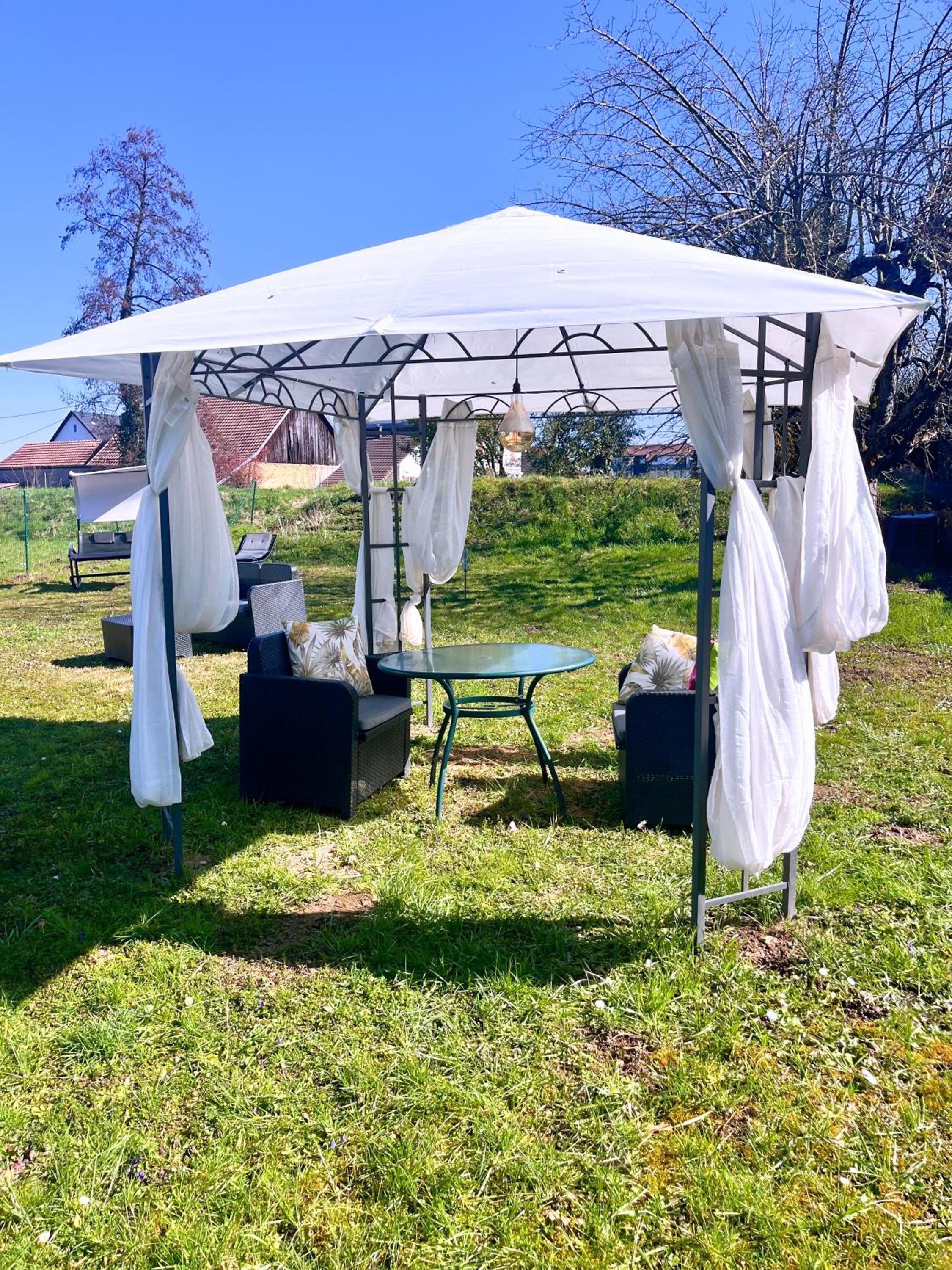 Le Jardin d'Eden by Leslodgespa